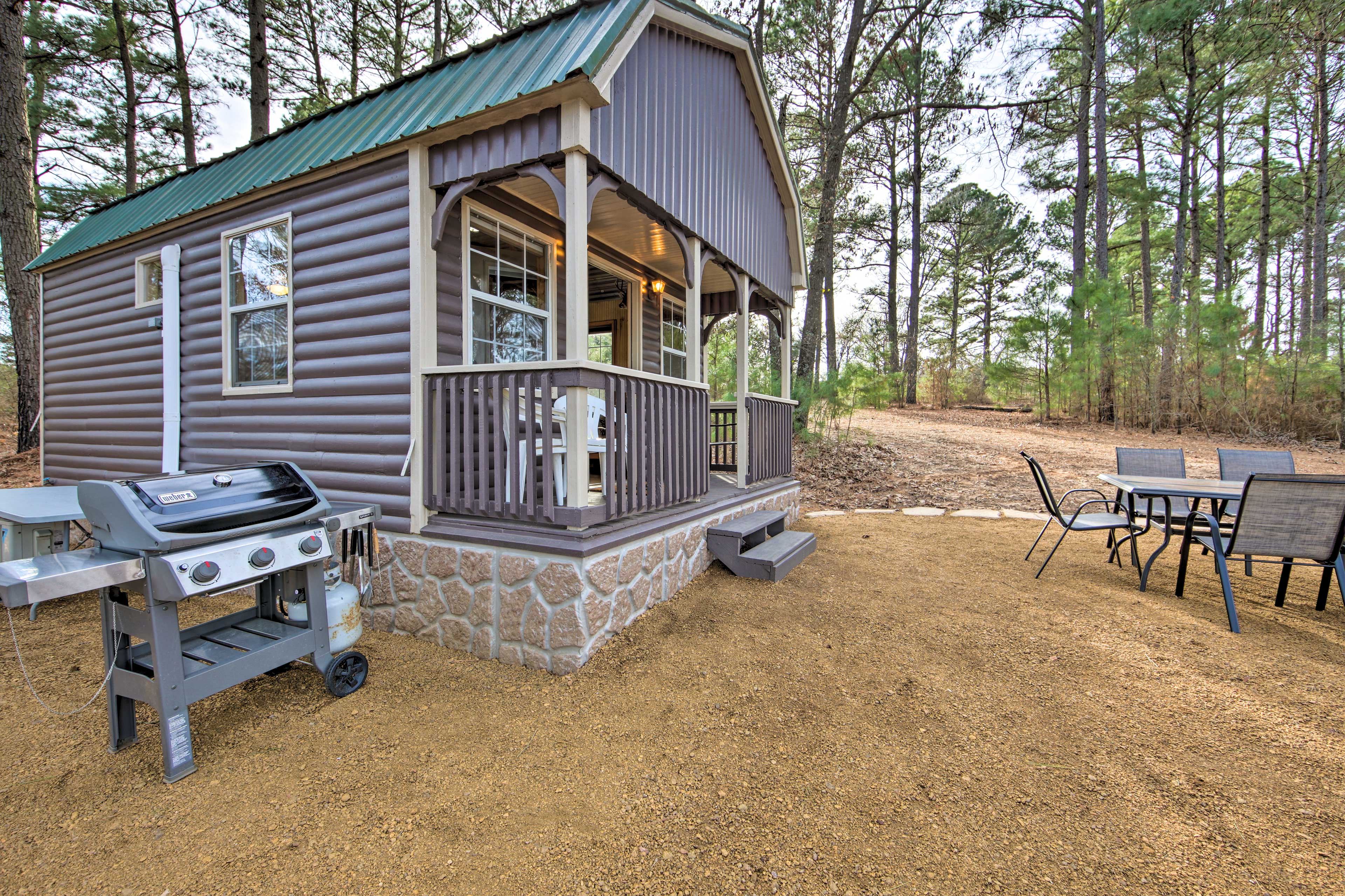 Exterior Space | Gas Grill