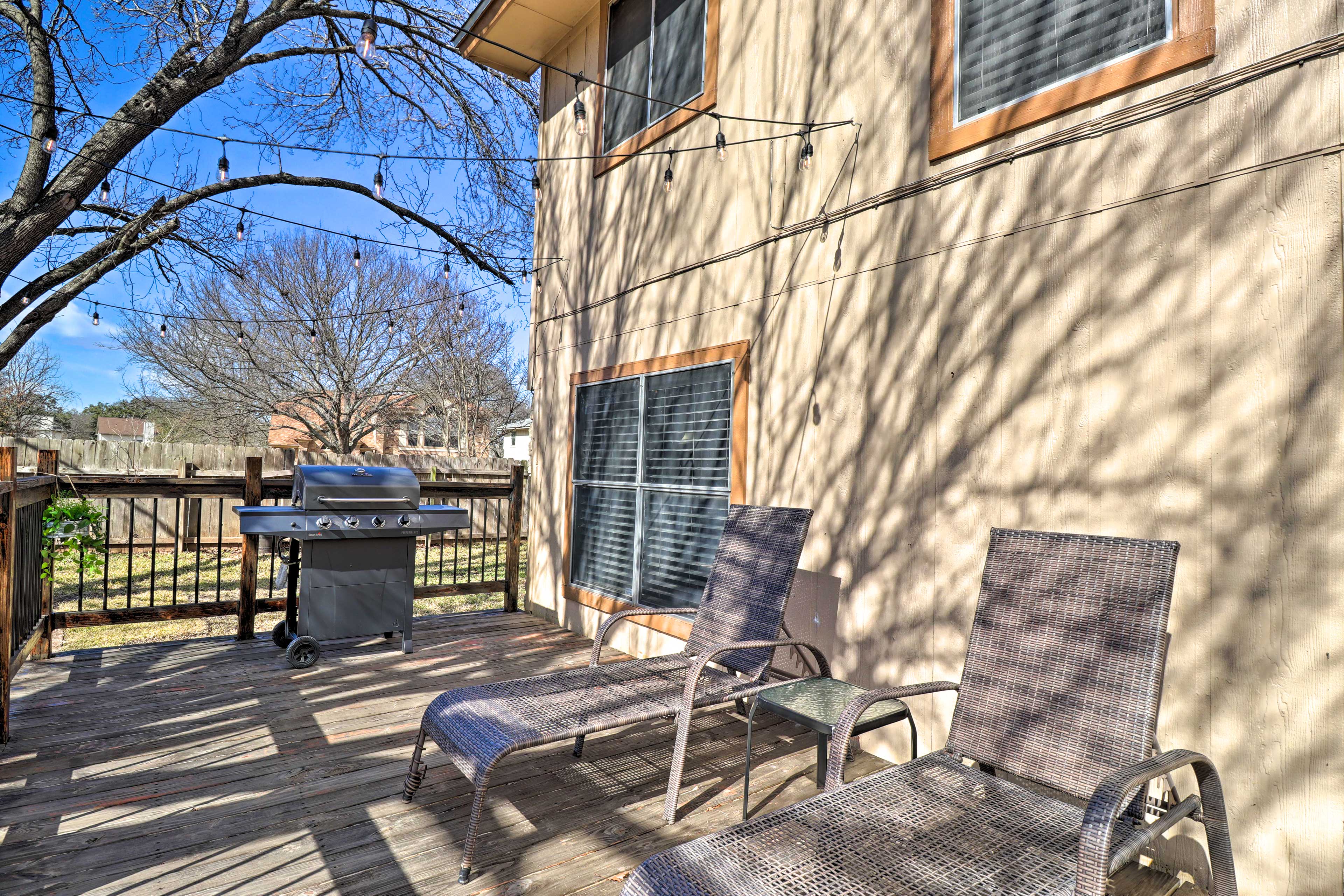 Deck | Outdoor Seating