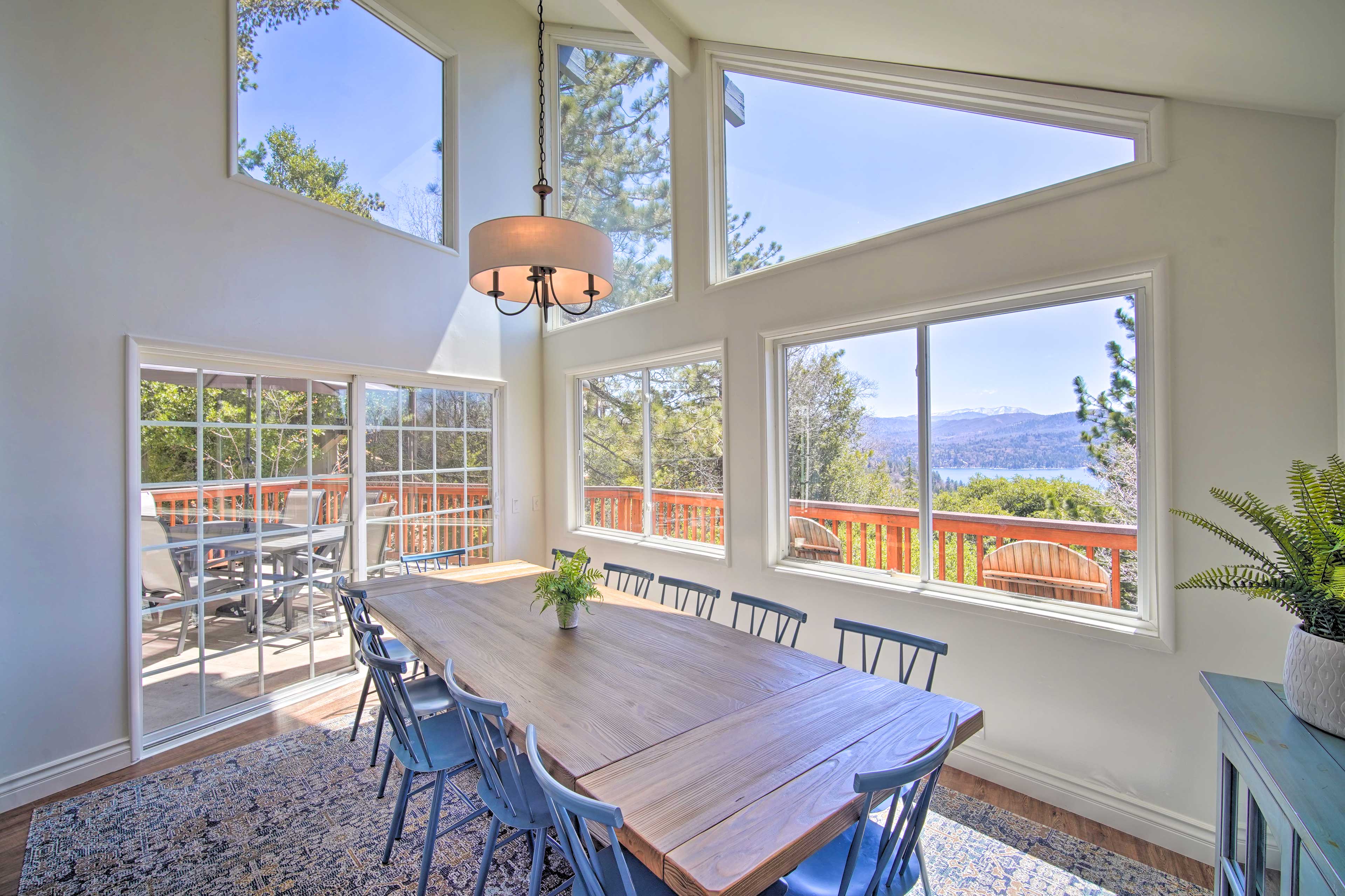 Dining Room | Lake Views | Dishware + Flatware