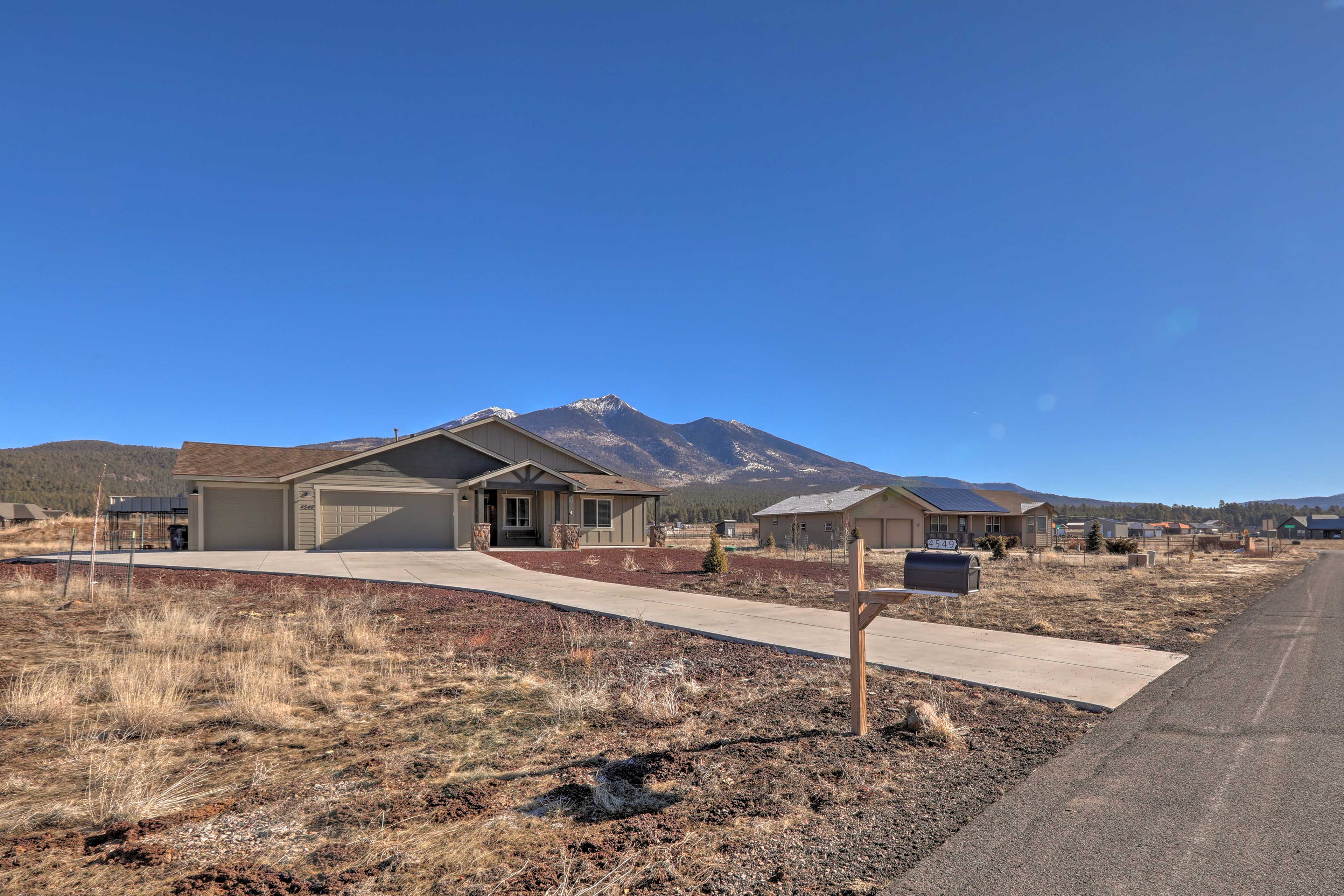 Flagstaff Vacation Rental | 4BR | 2BA | 1,900 Sq Ft | Step-Free Access