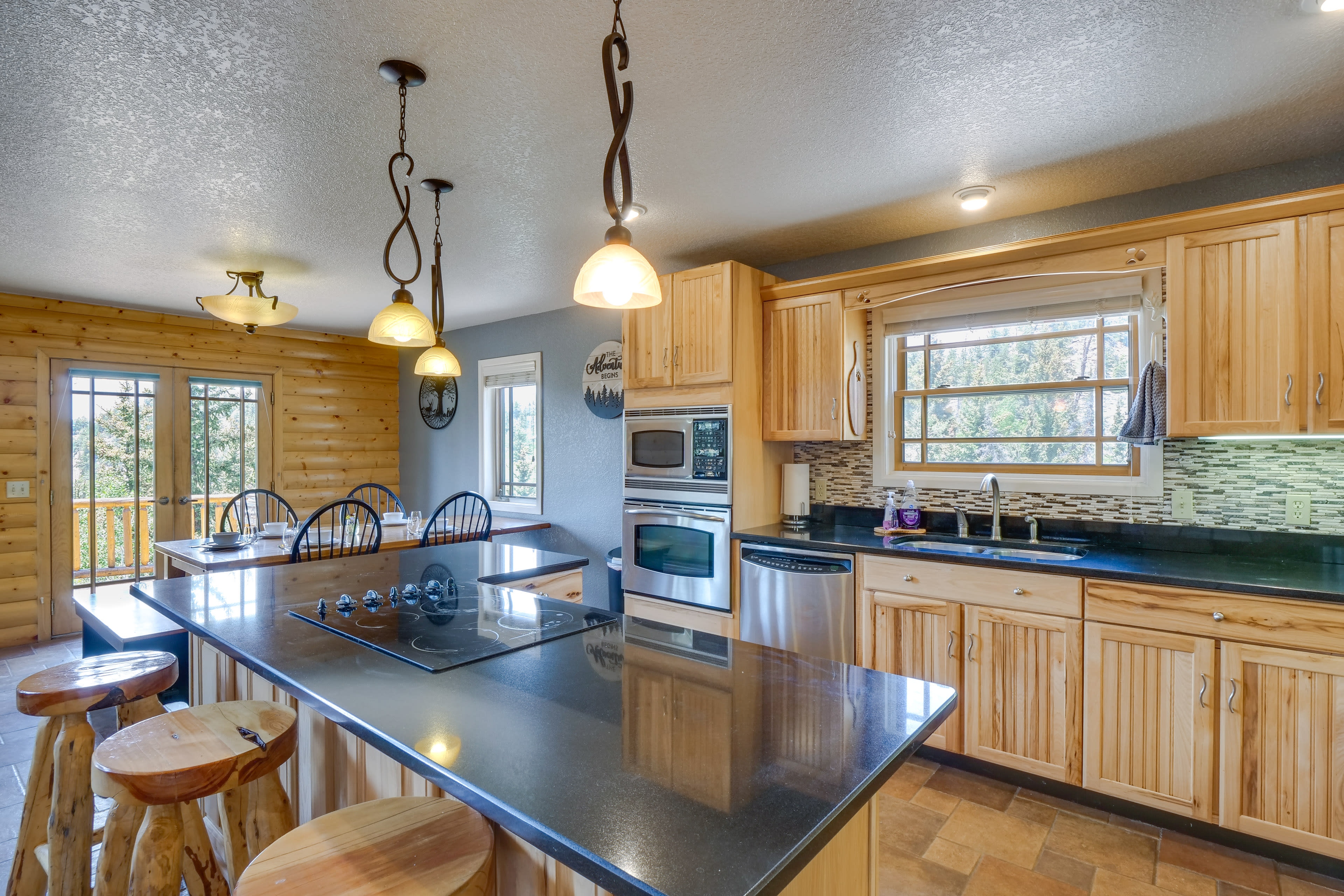 Kitchen | 1st Floor | Coffee Maker | Spices | Crockpot