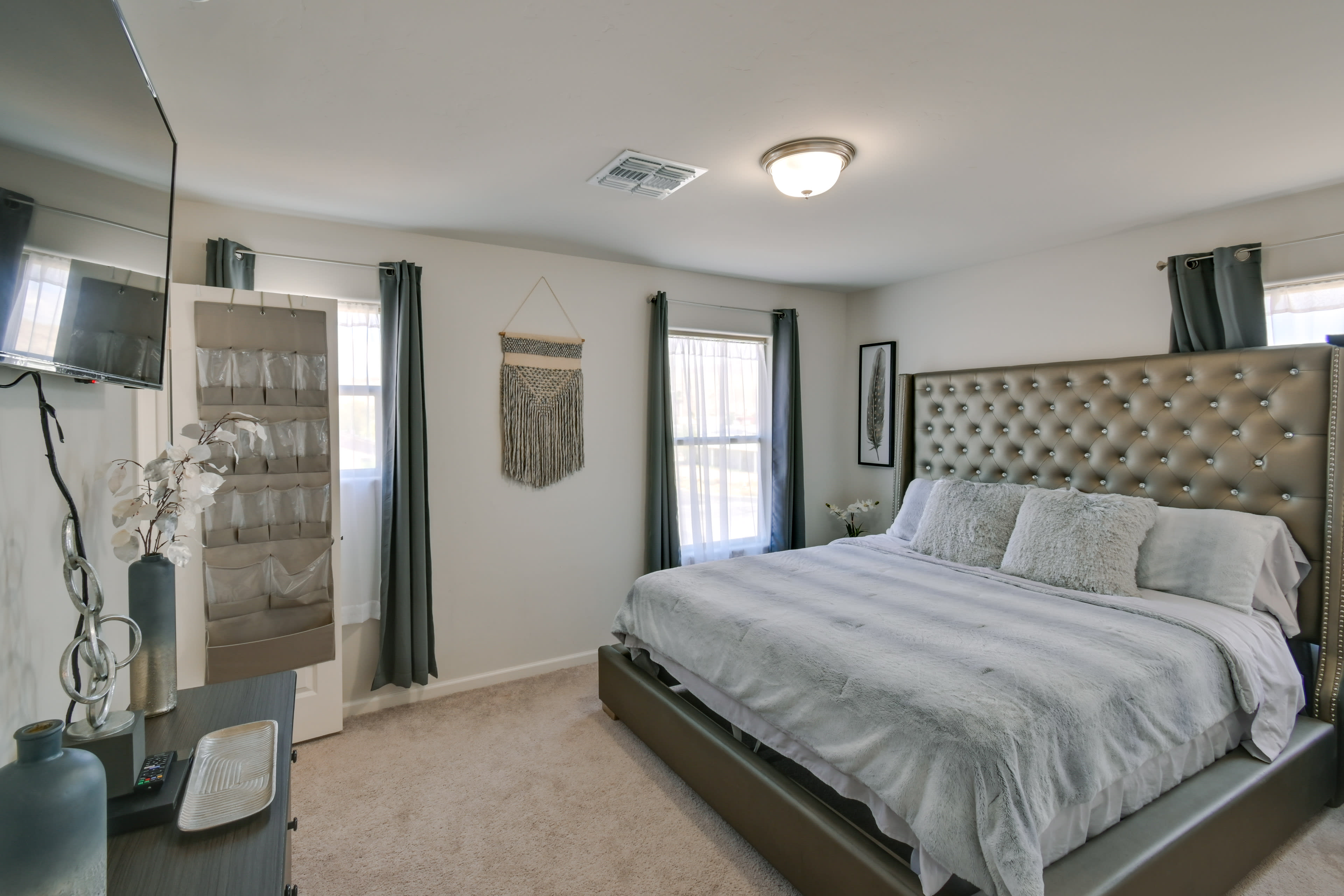 Bedroom 3 | California King Bed | 2nd Floor | Linens Provided
