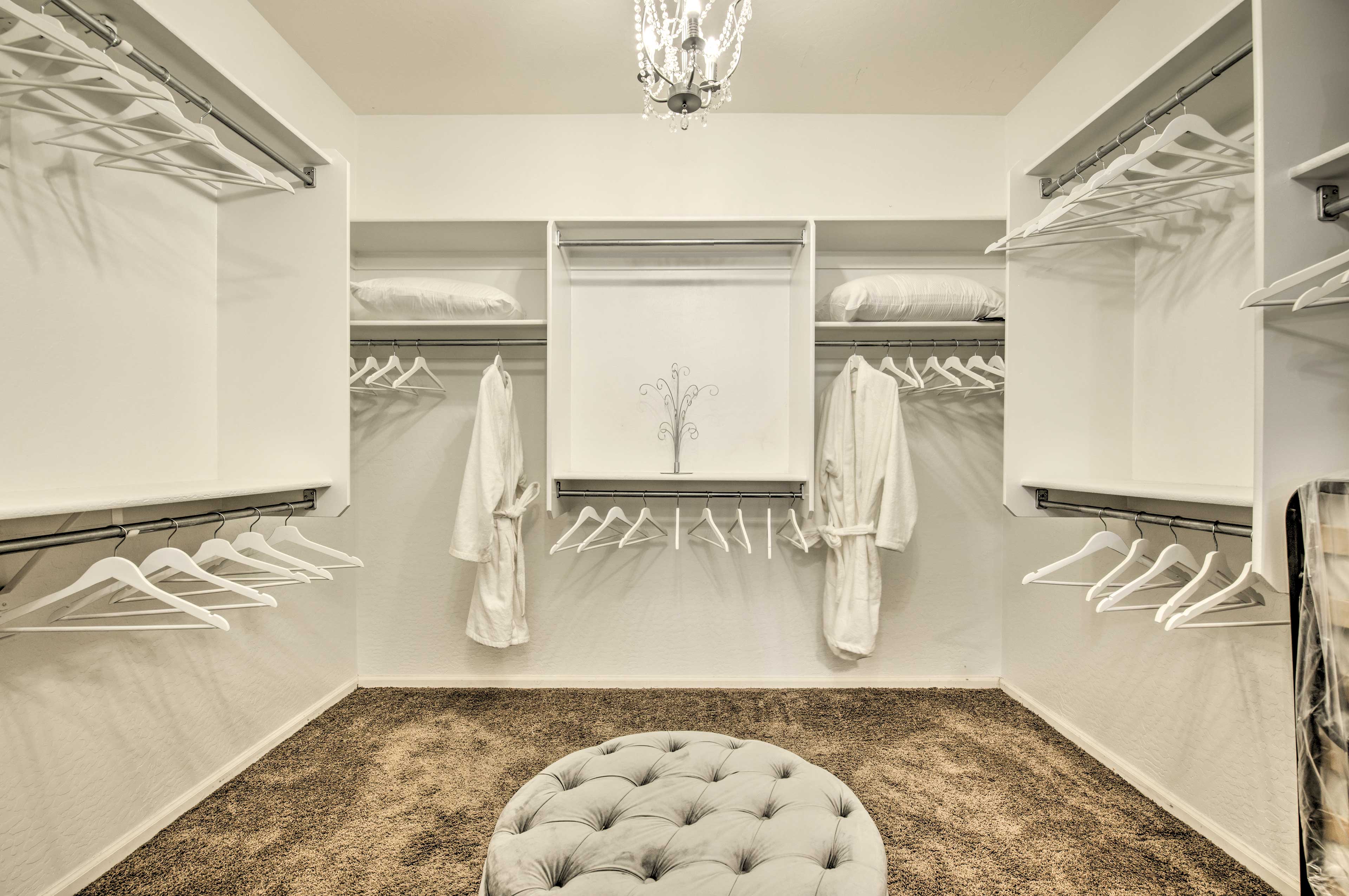 Bedroom 1 | Walk-In Closet