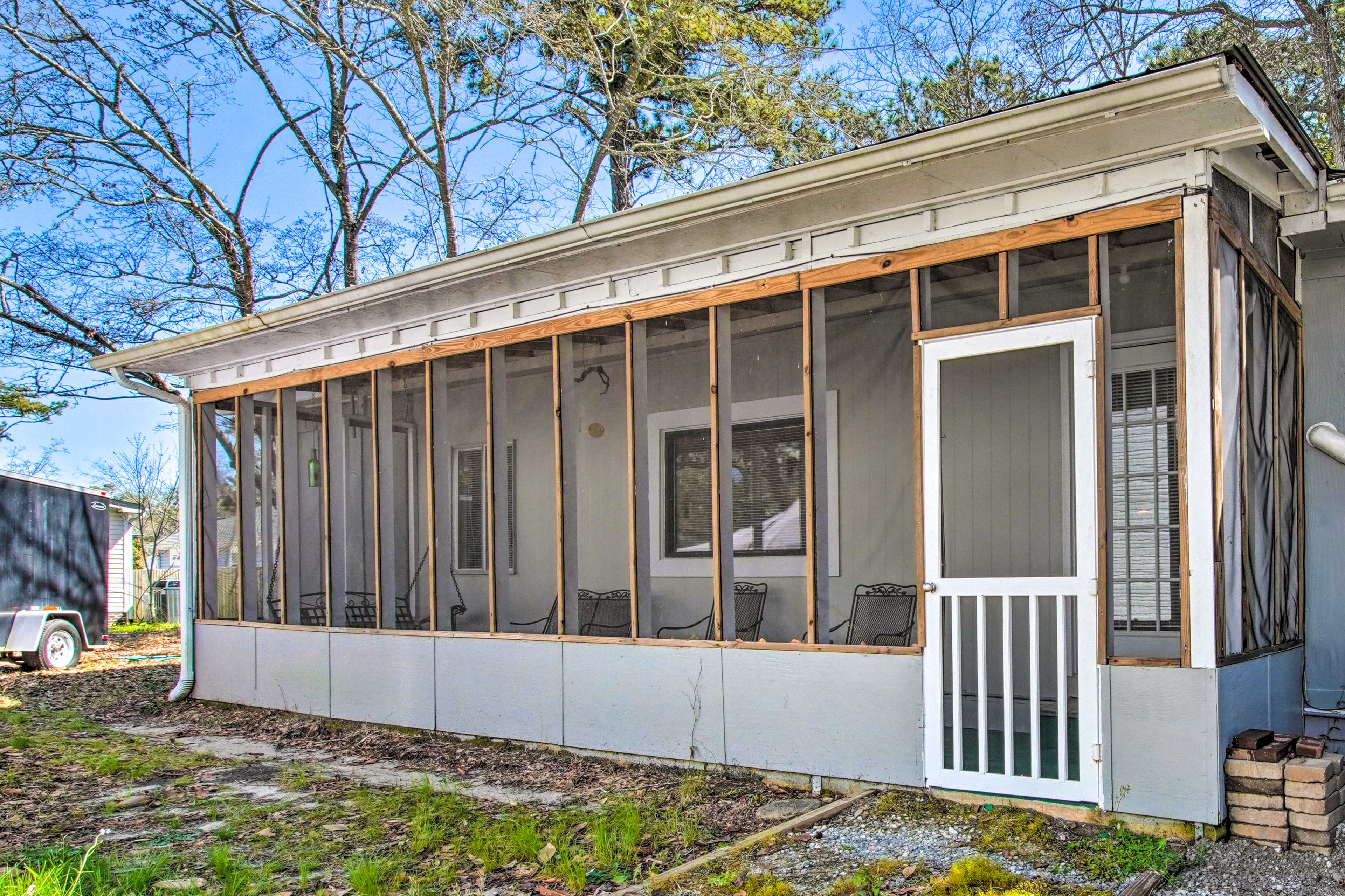 Screened Porch