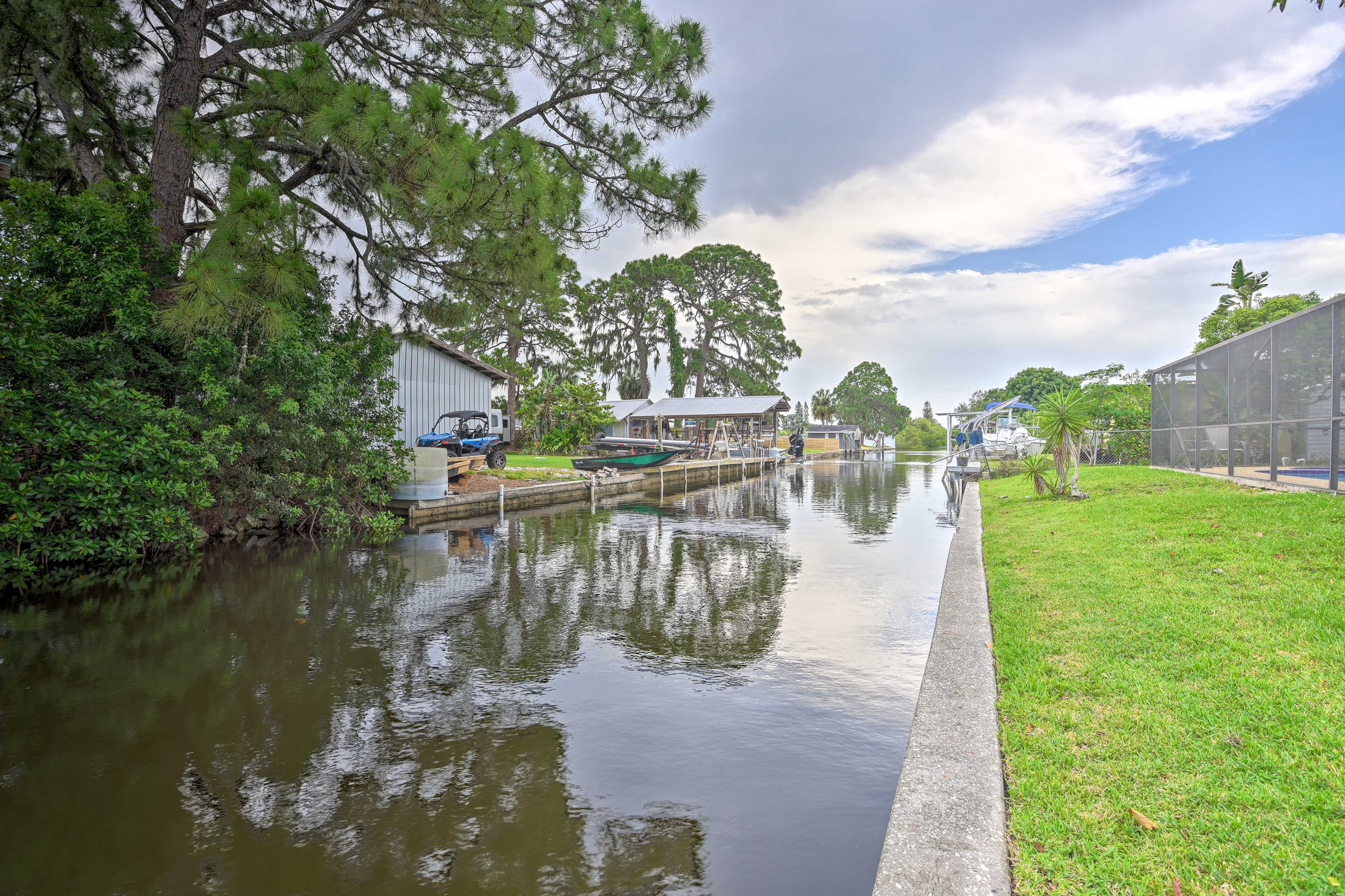 Canal | Fishing & Crabbing Available