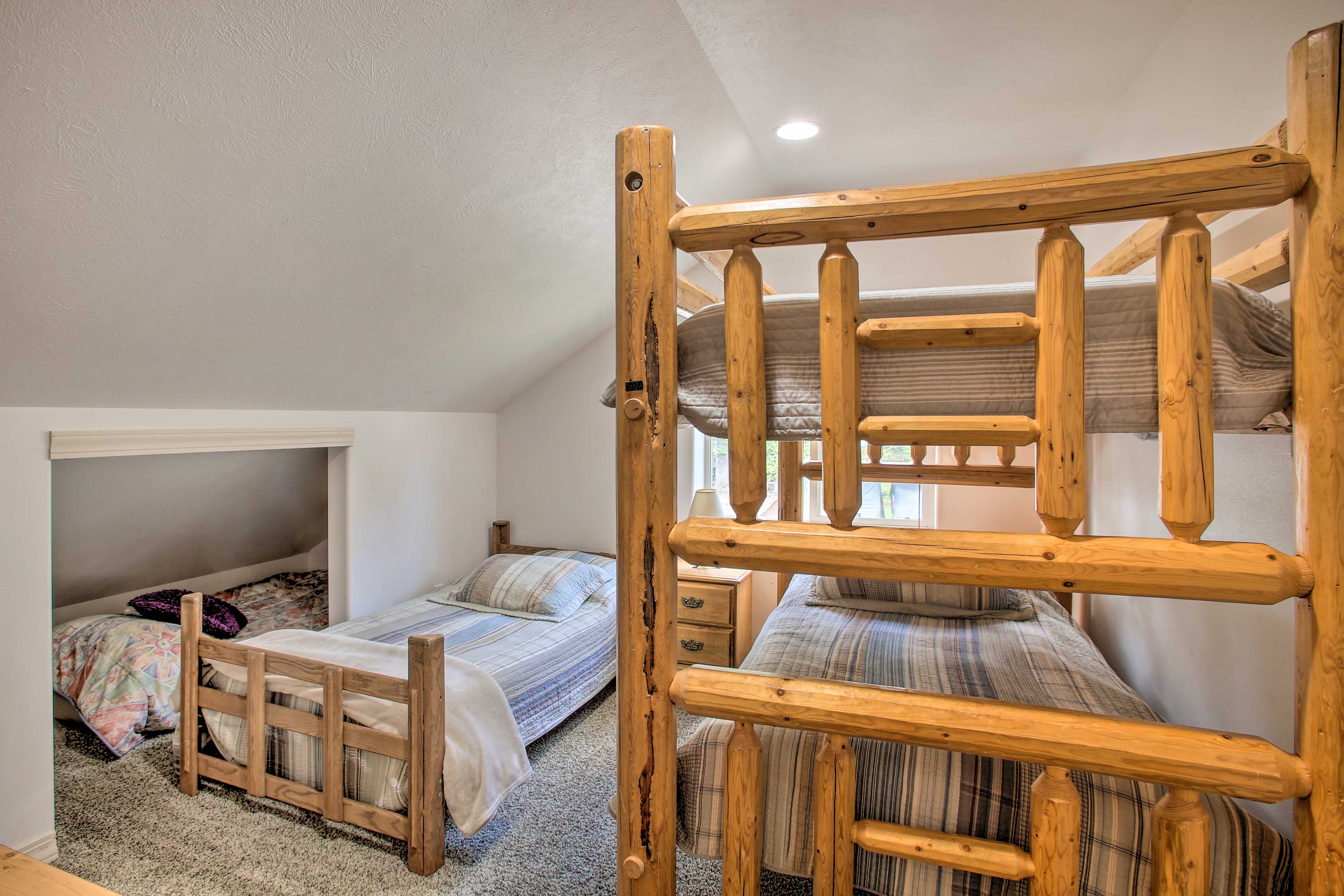 Bedroom 2 | Twin Bunk Bed | Twin Bed | 2nd Floor | Stairs Required