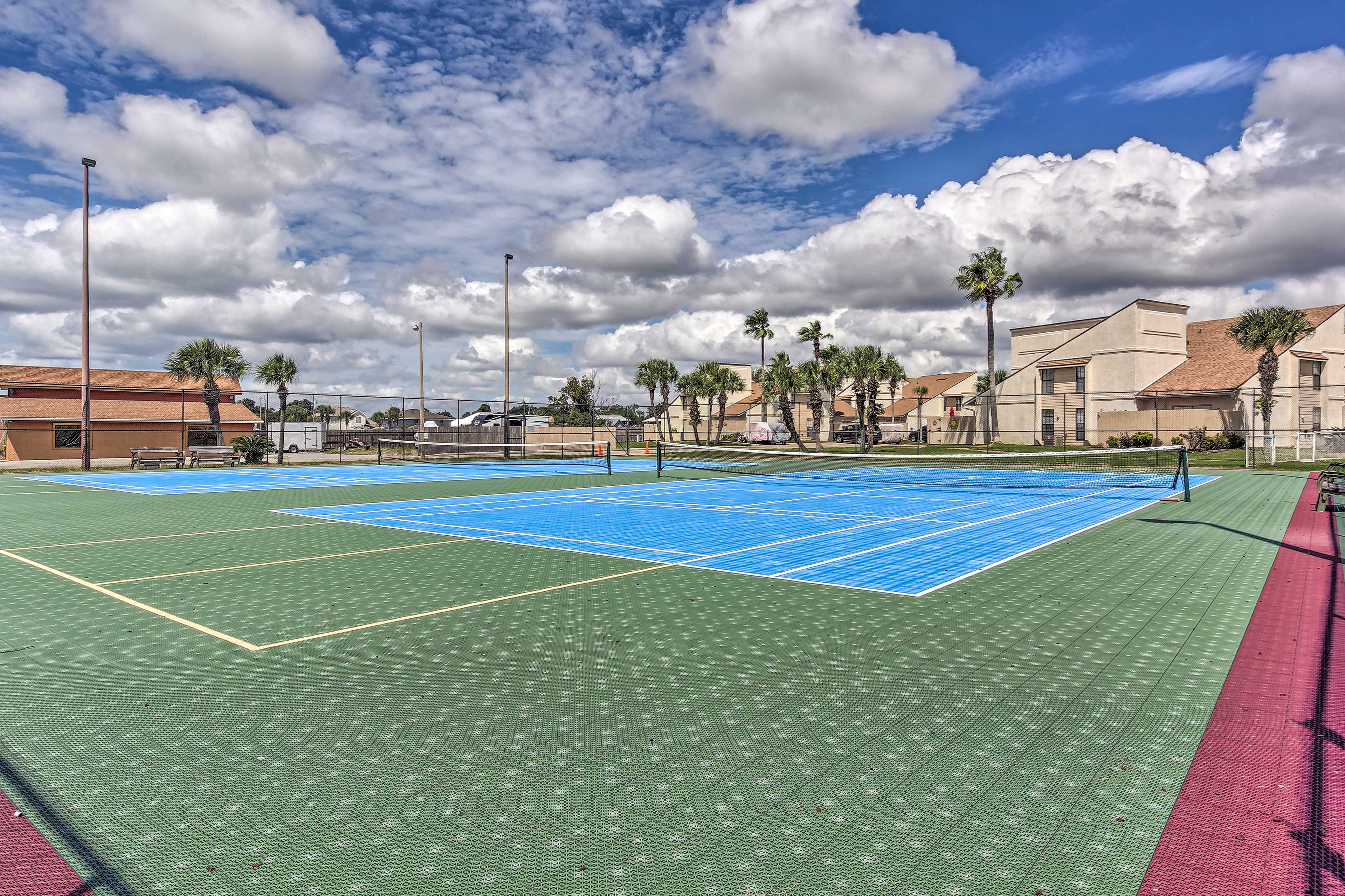 Community Tennis Courts