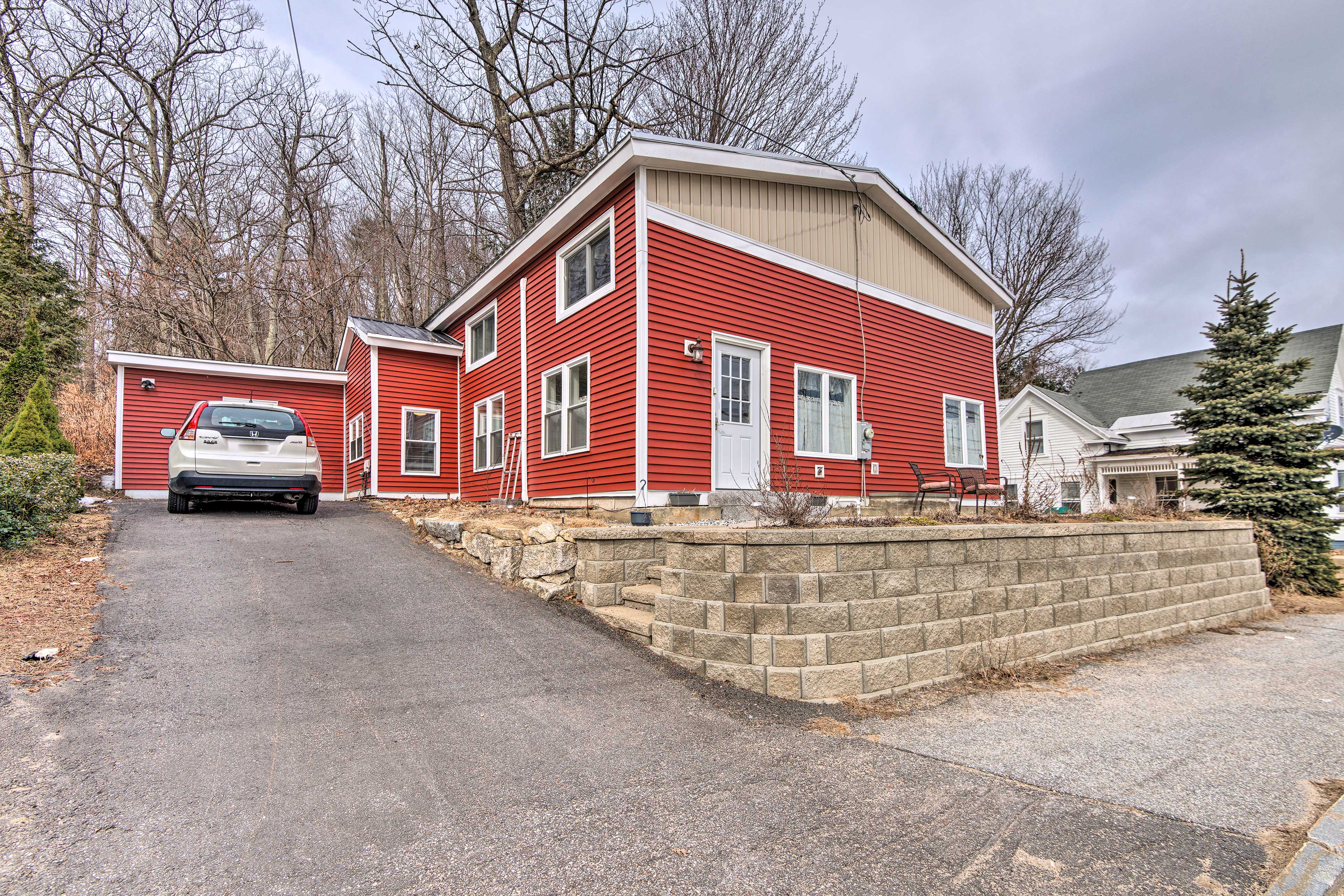 Exterior of Vacation Rental | Driveway Parking (2 Vehicles)