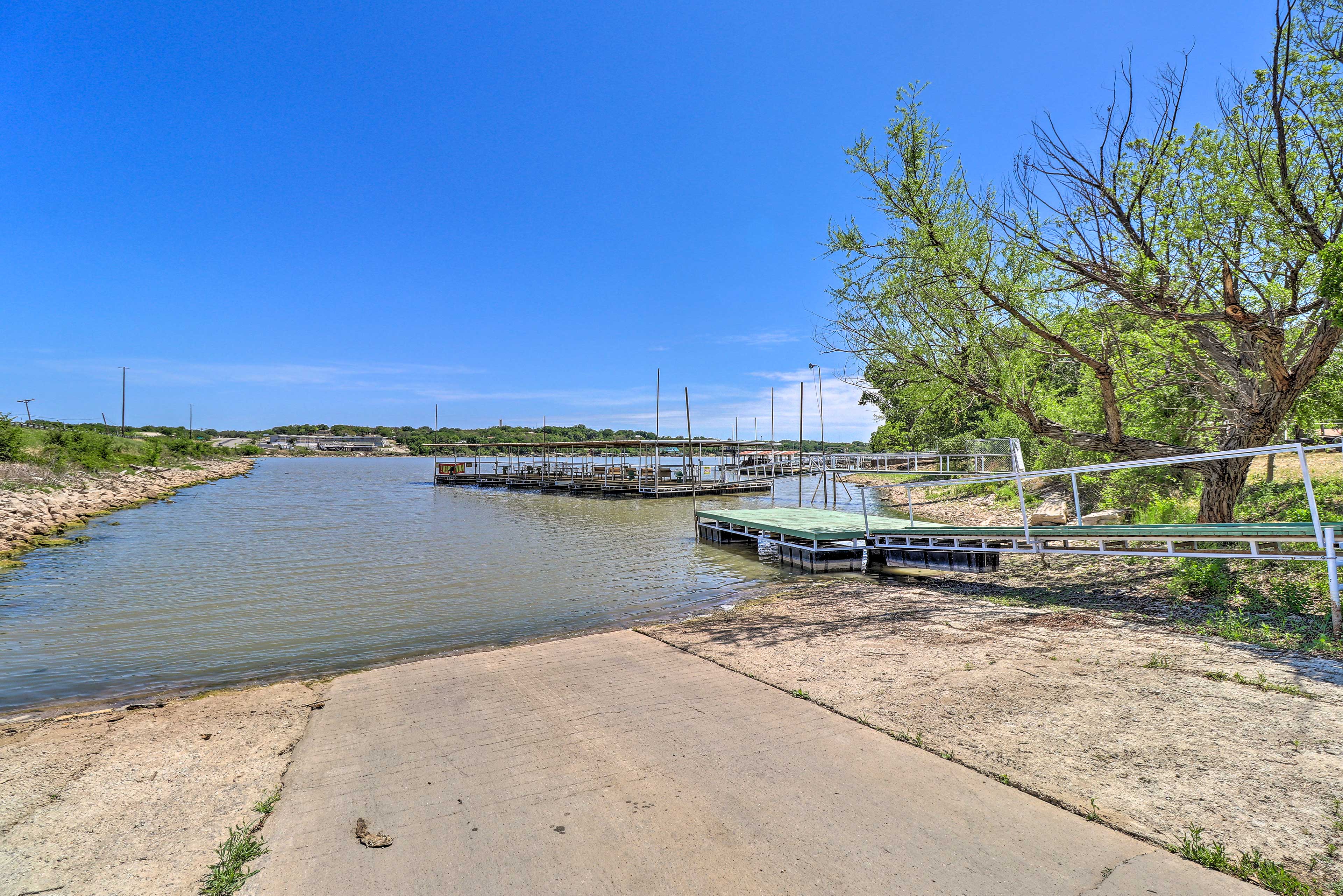 Free Boat Ramp | Boat Trailer Parking