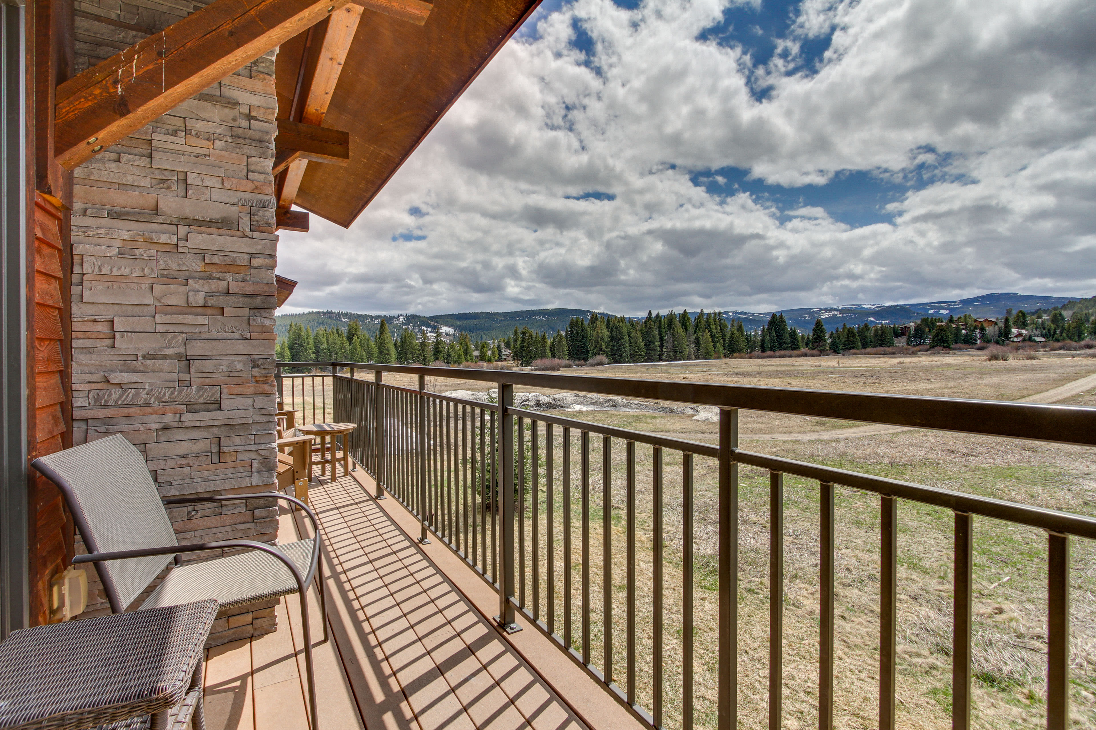 Big Sky Vacation Rental | 3BR | 3.5BA | 3,100 Sq Ft | Stairs Required