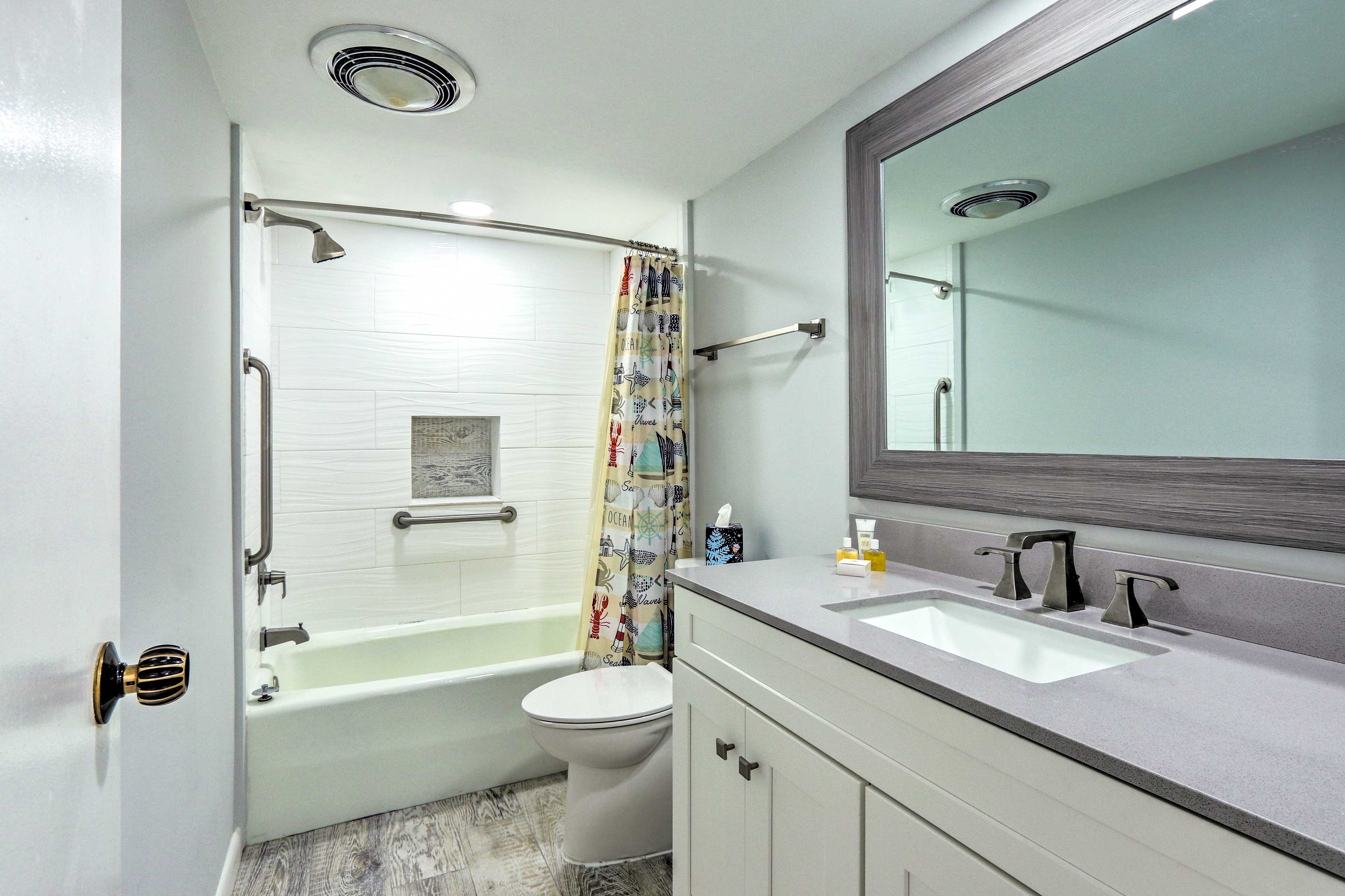 Bathroom | Linens & Towels Provided