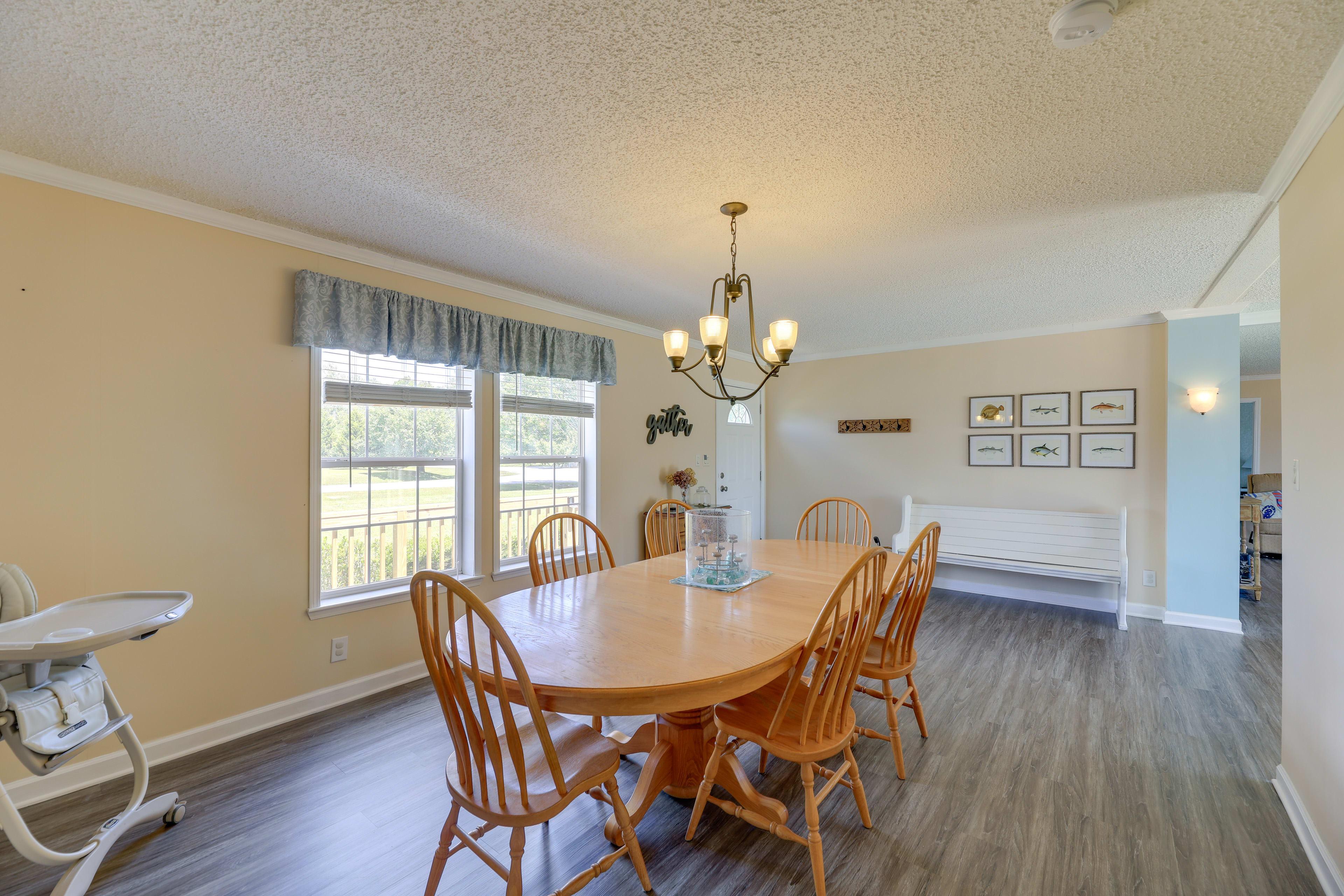 Dining Room | High Chair