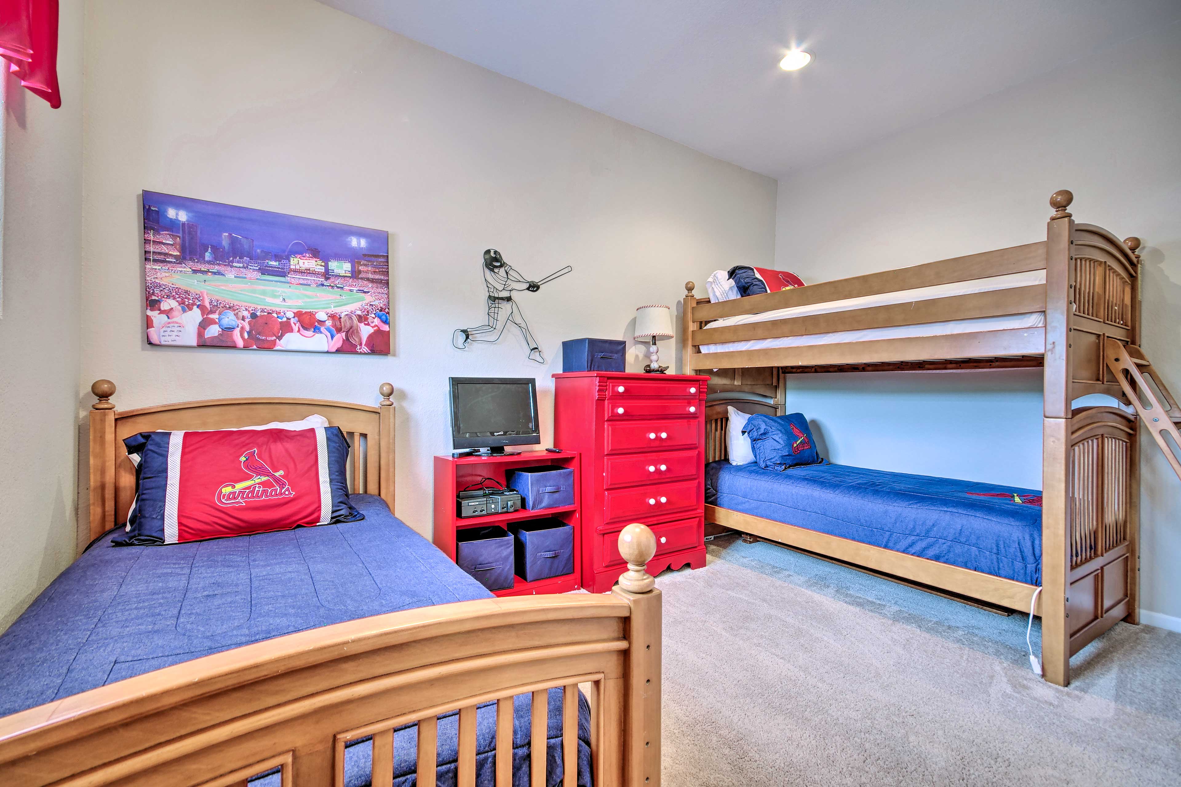 Bedroom 2 | Main Level | Twin Bunk Bed | Twin Bed