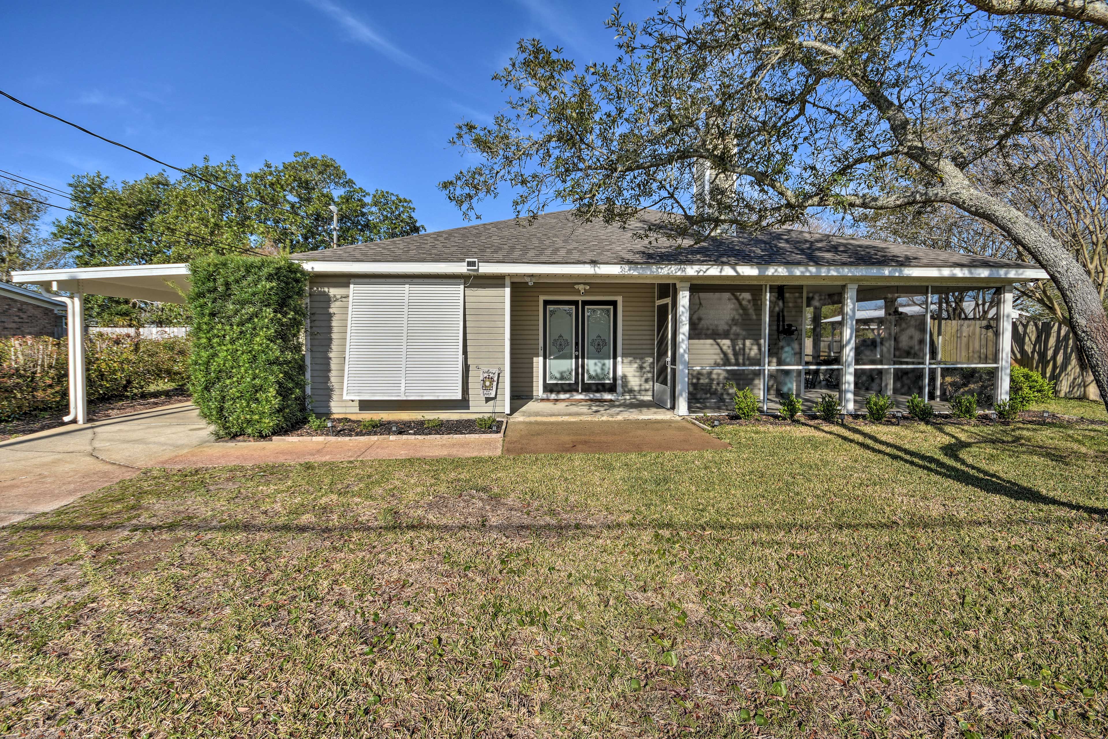 Exterior | Driveway Parking (2 Vehicles) | Carport (1 Vehicle)