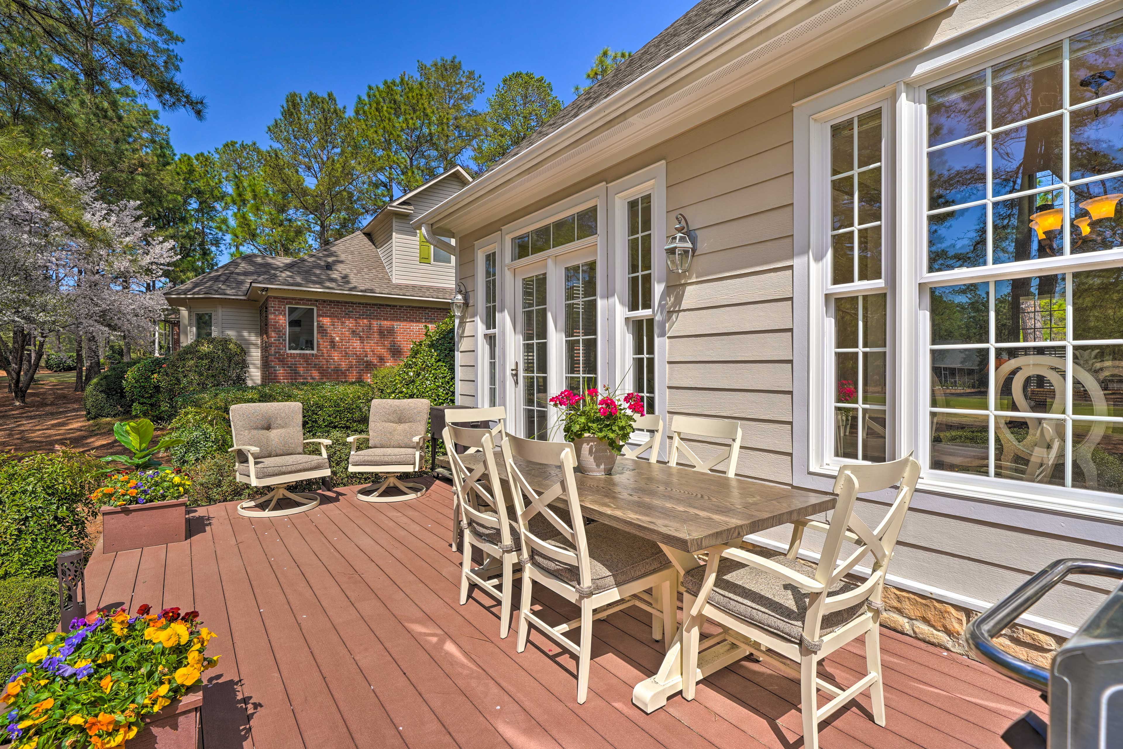 Back Deck | Gas Grill