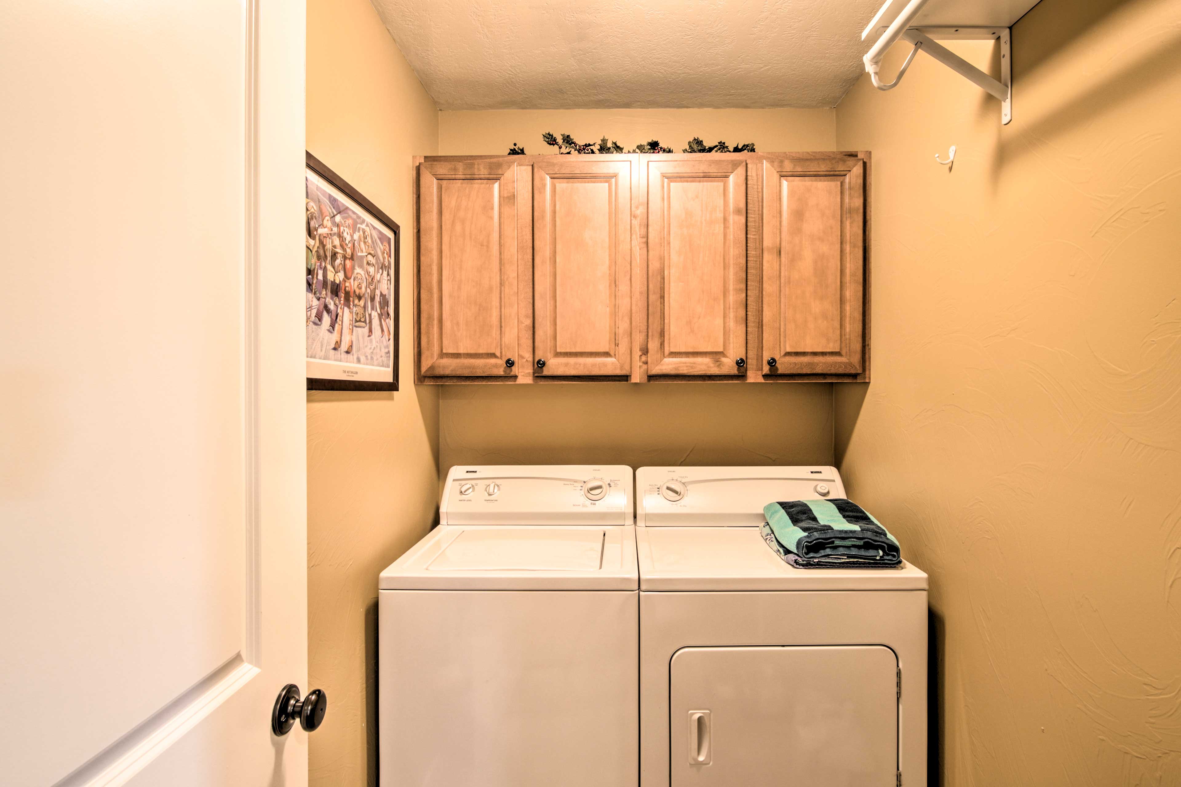 Laundry Area | Detergent Provided