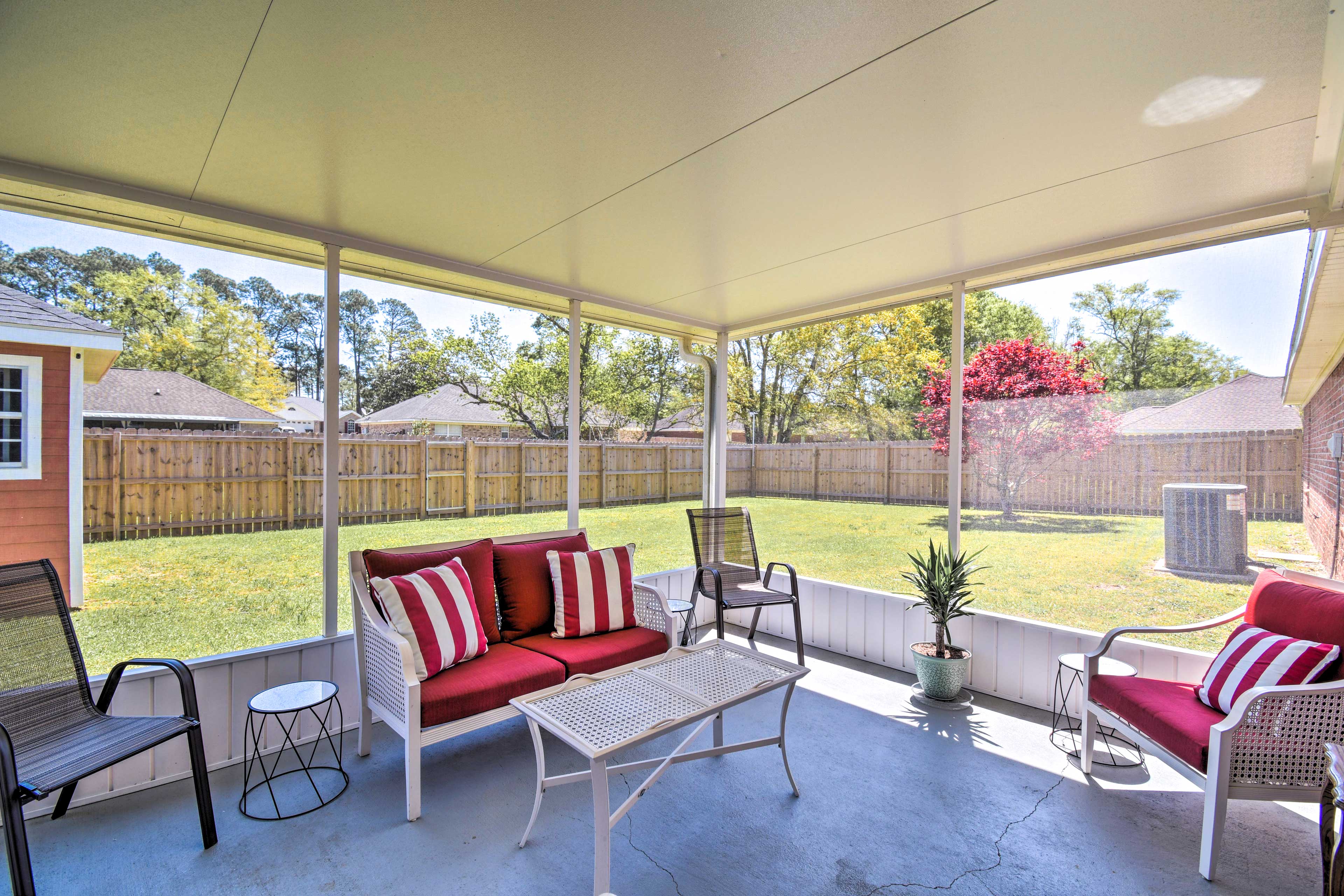 Screened Patio