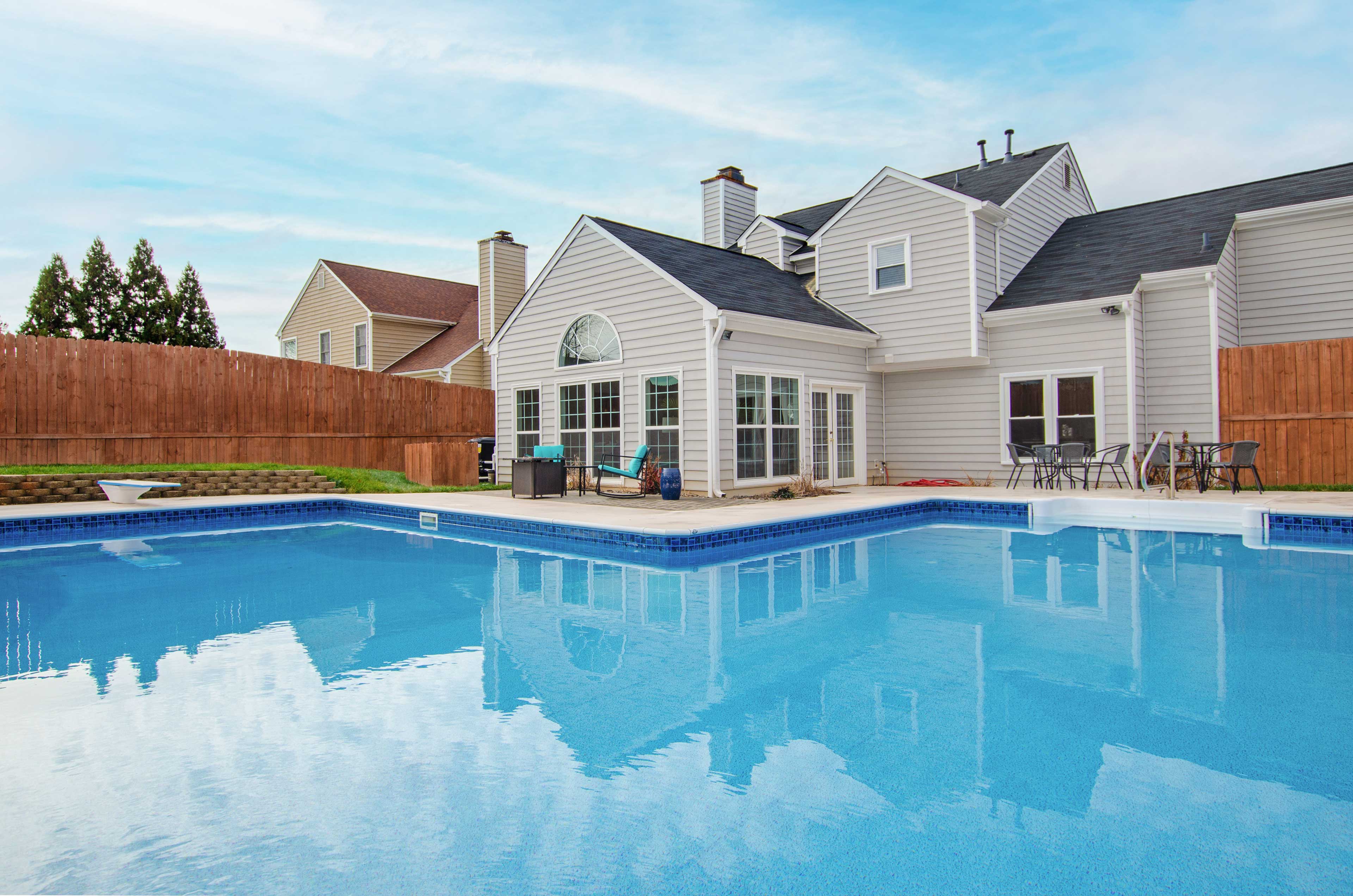 Private Backyard | Private Pool