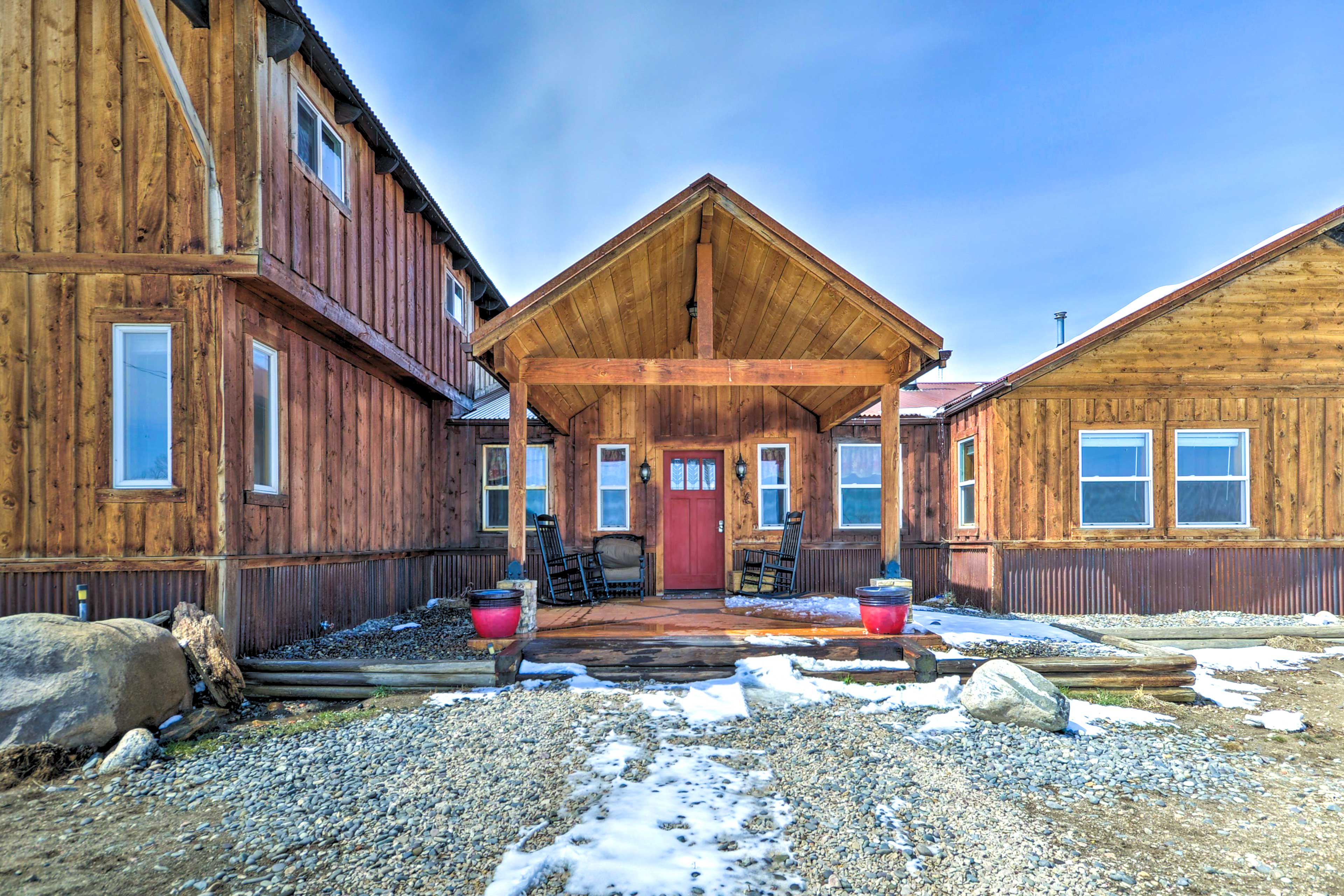 Home Exterior | Front Porch & Entry