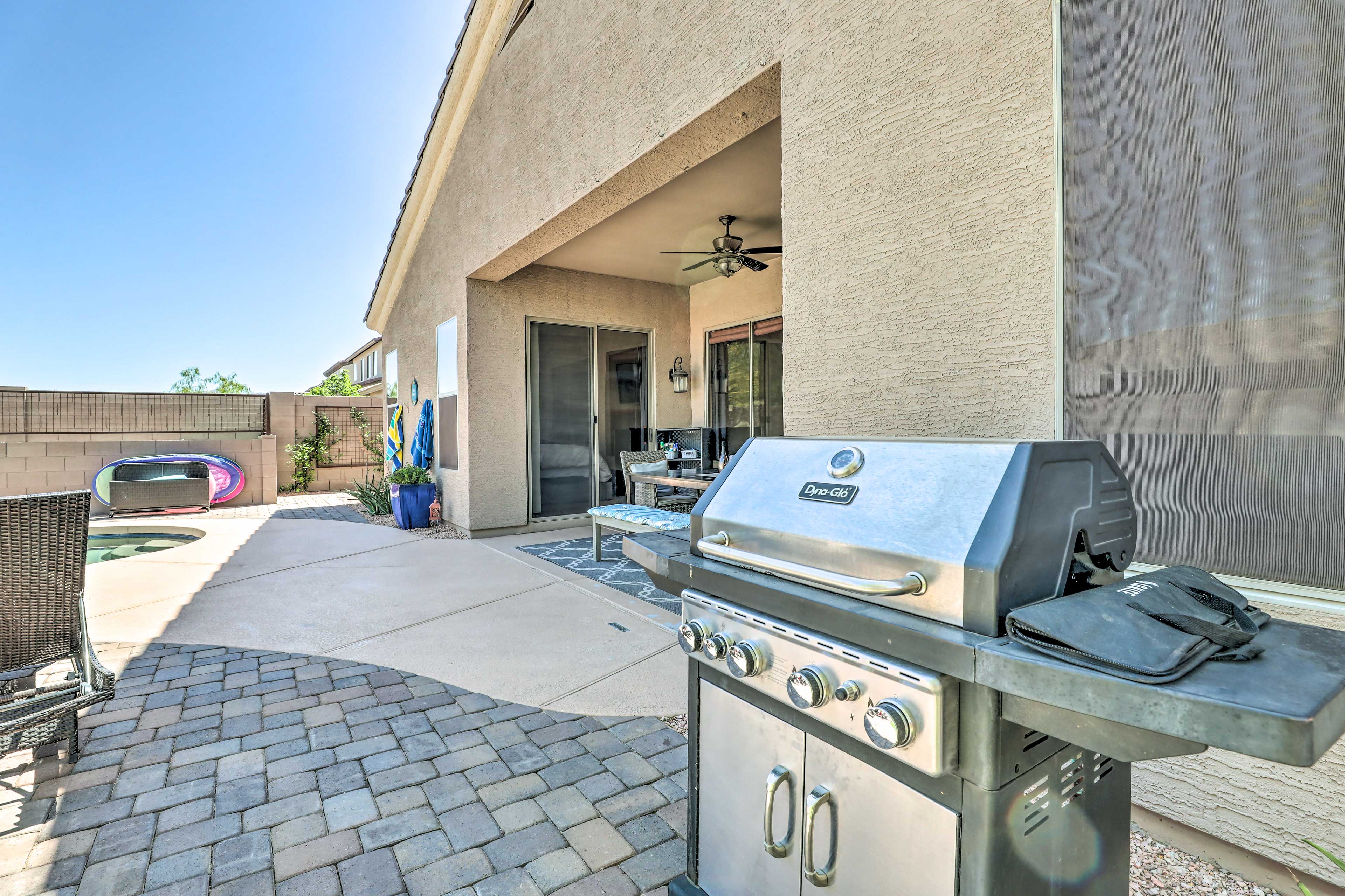 Private Backyard Oasis | Gas Grill