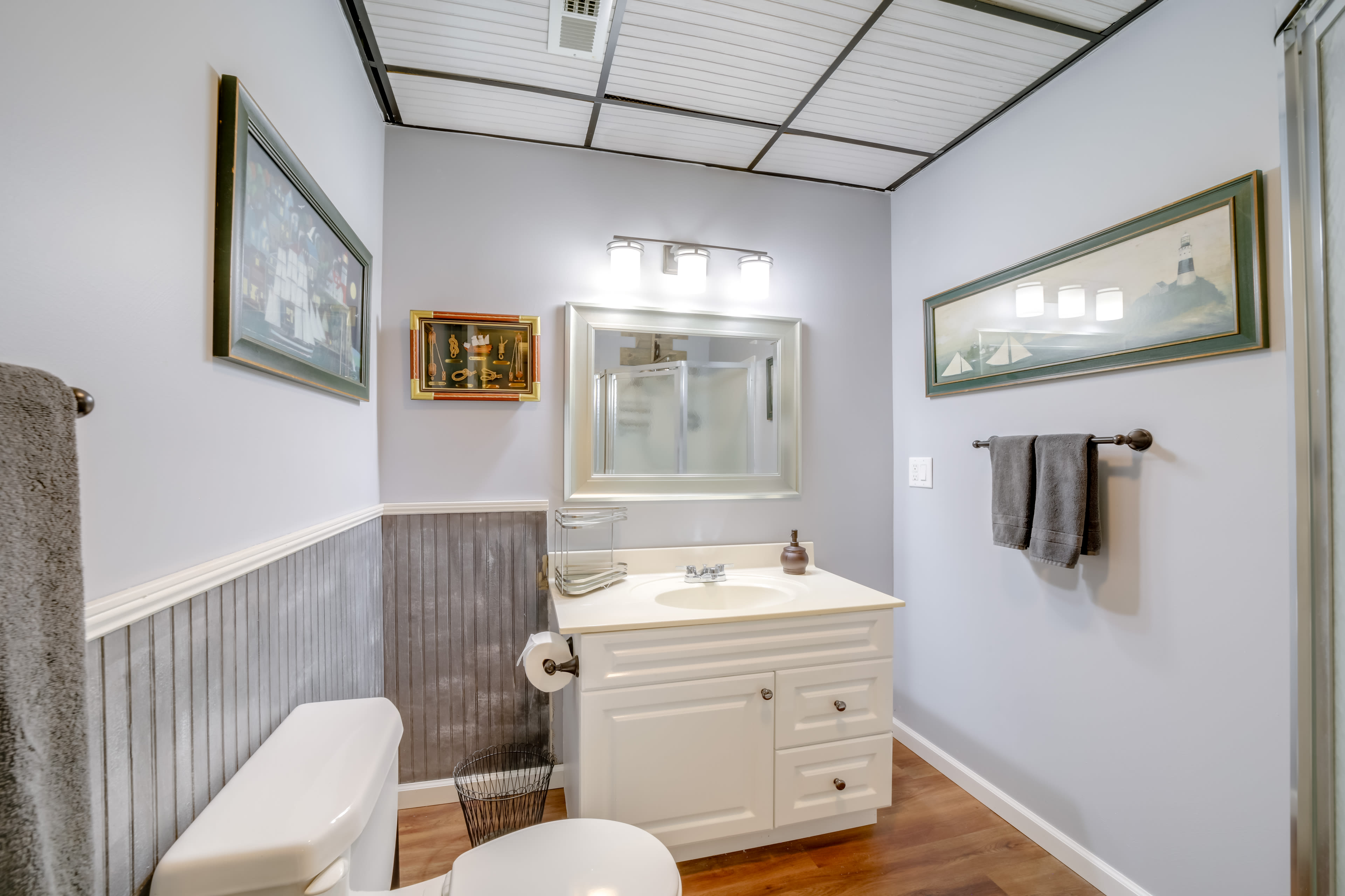 Full Bathroom | Basement Level