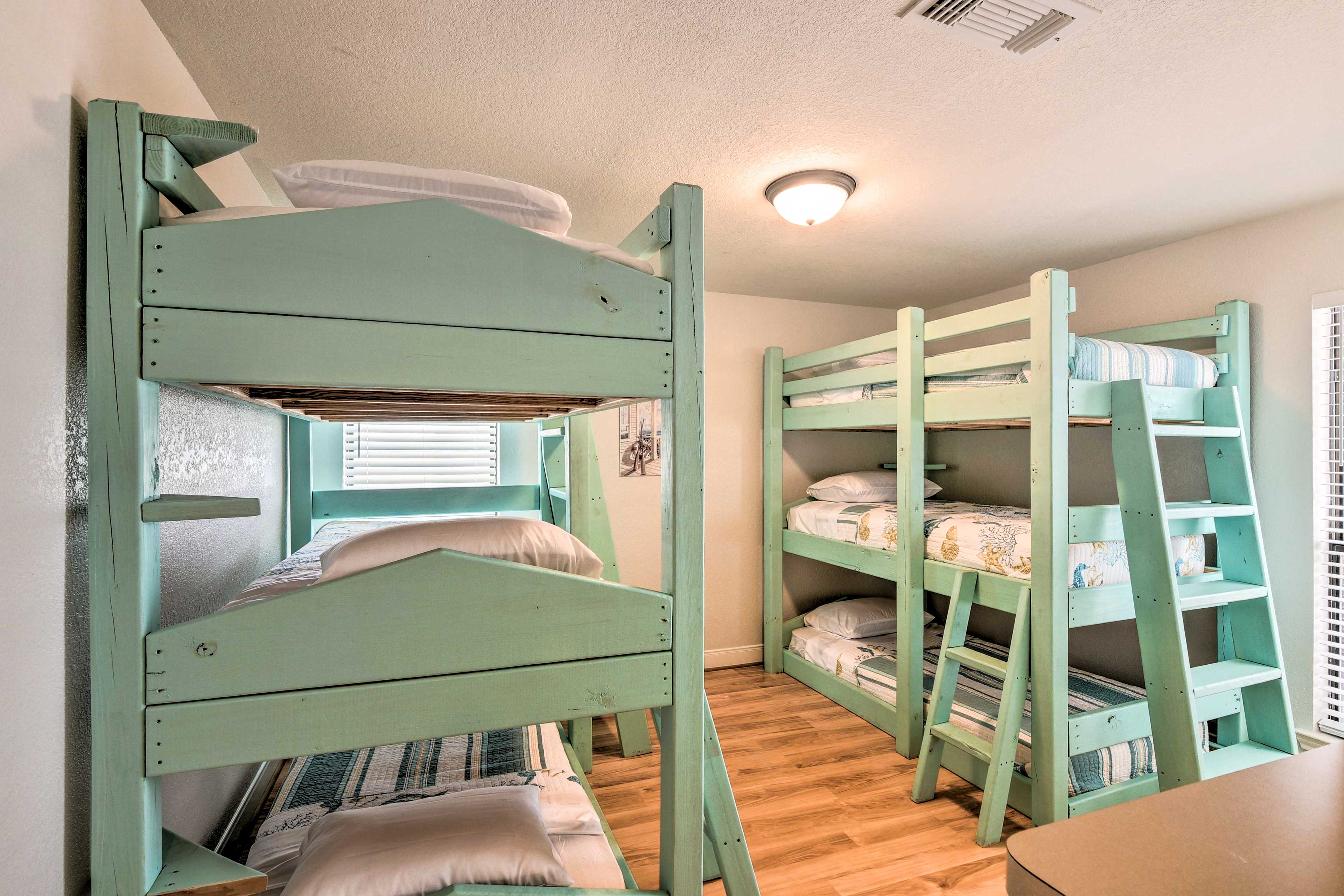 Bedroom 3 | 2 Triple Twin Bunk Beds