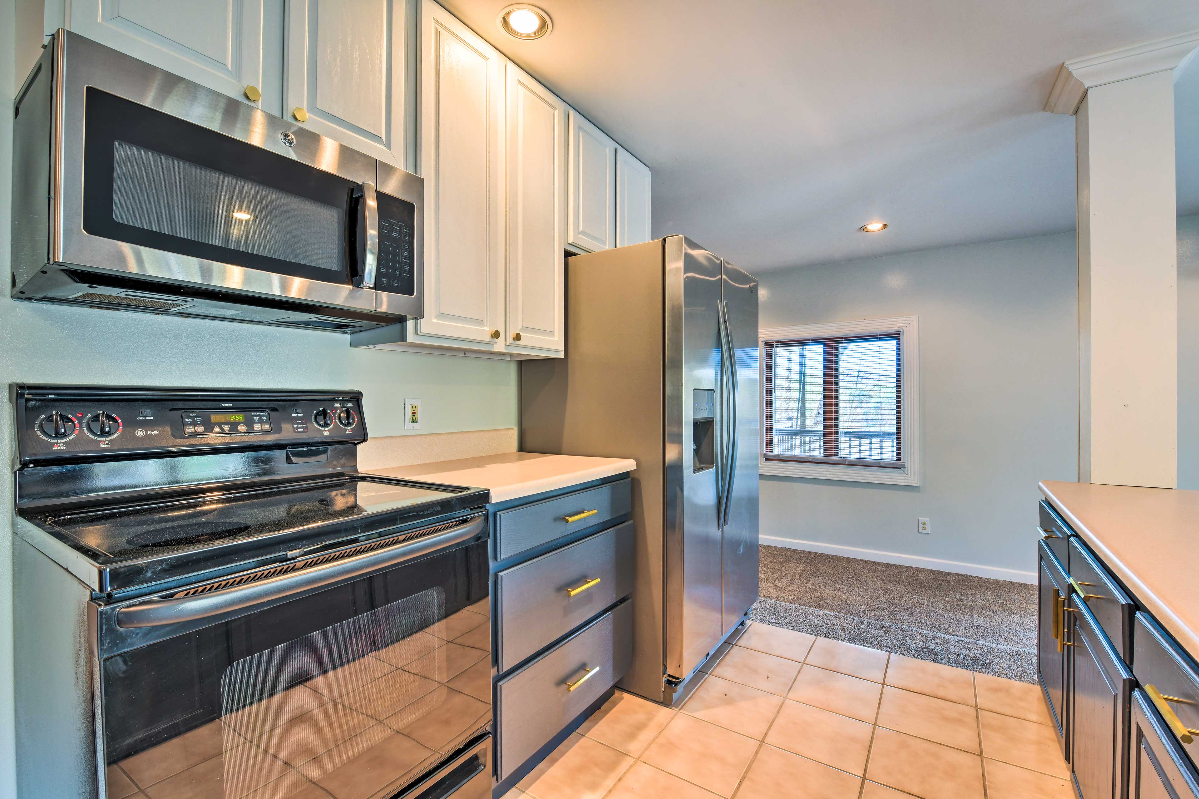 Kitchen | Fully Equipped