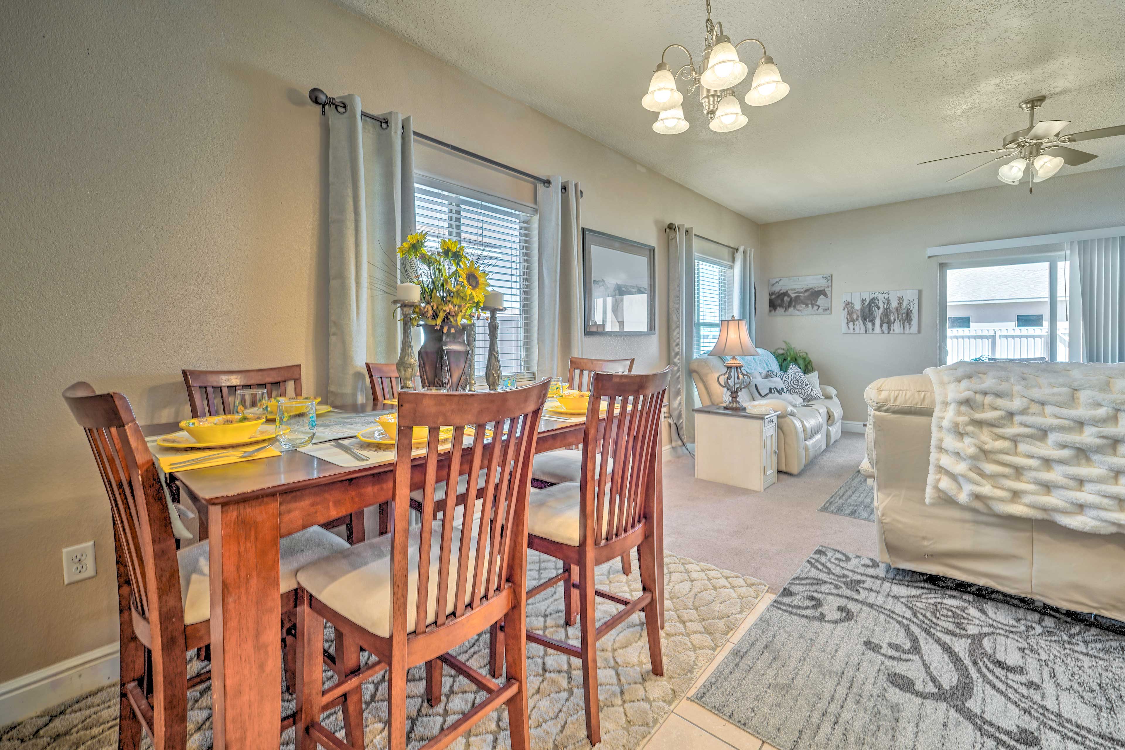 Dining Room | Open Floor Plan