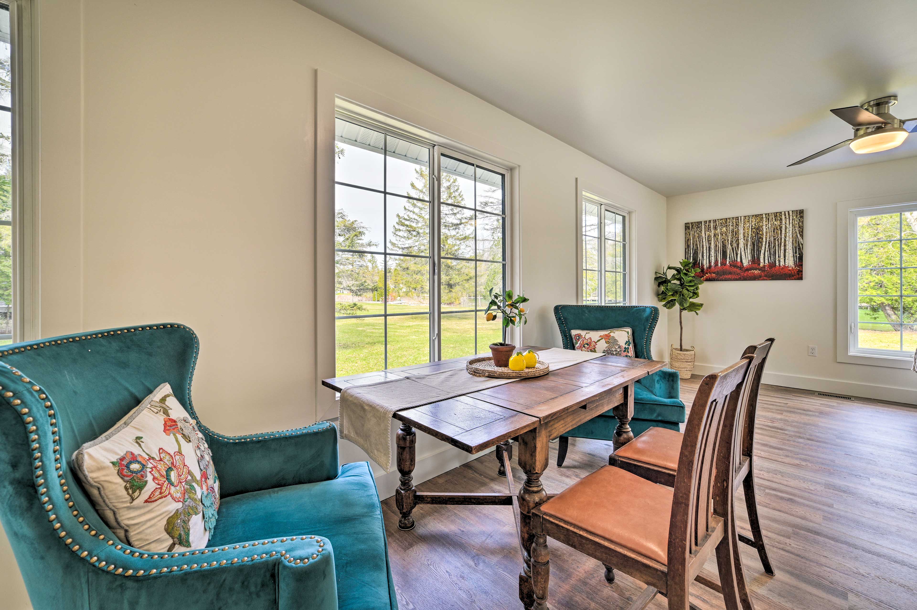 Dining Area | Dishware + Flatware