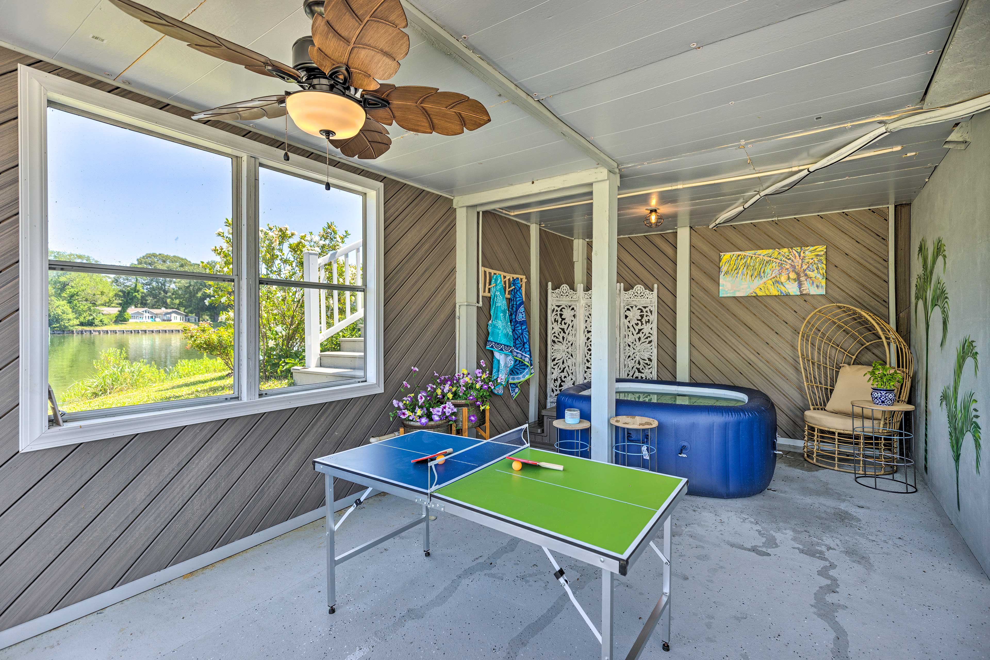 Covered Patio | Private Hot Tub (Not Currently Functional)