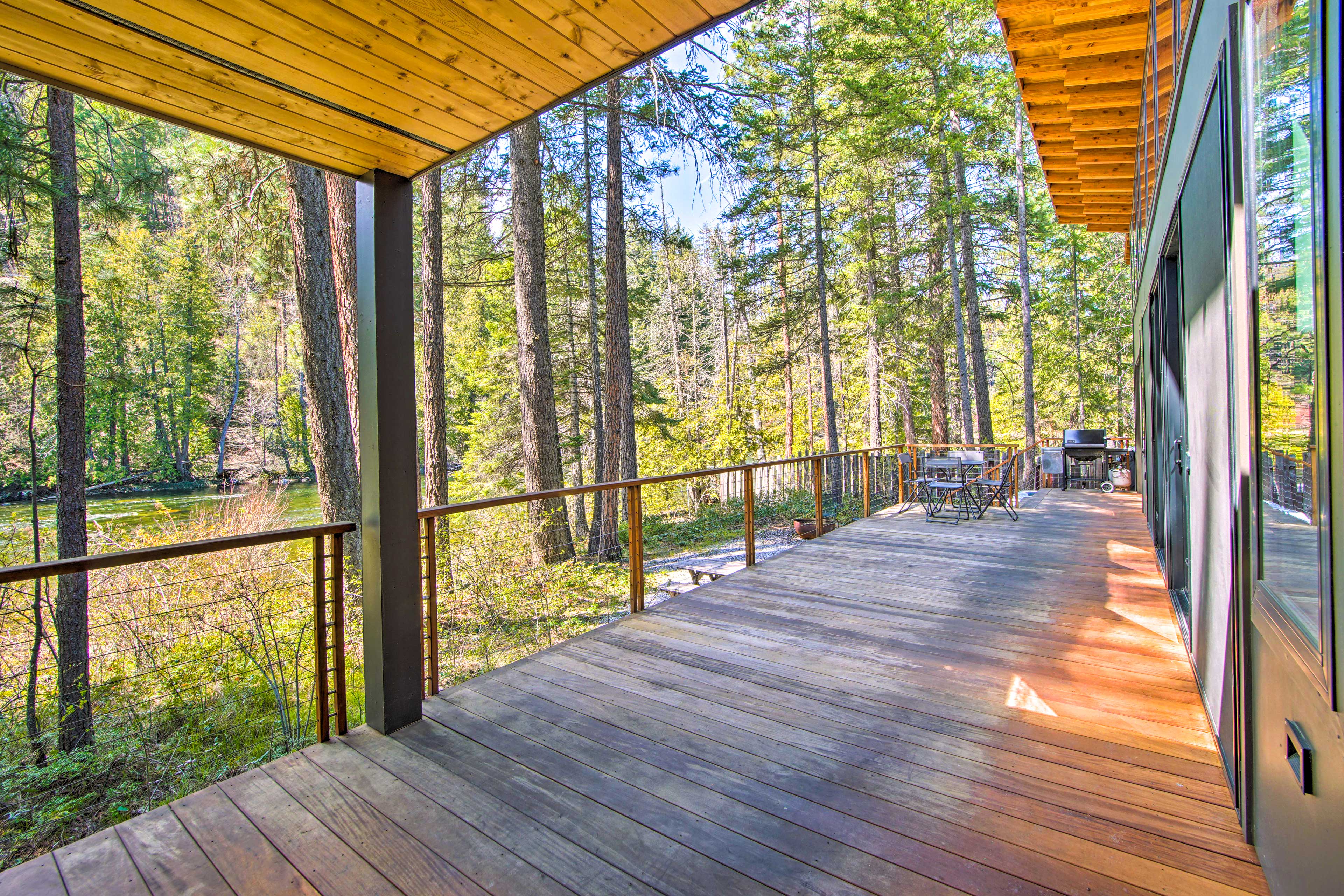 Back Deck | Gas Grill