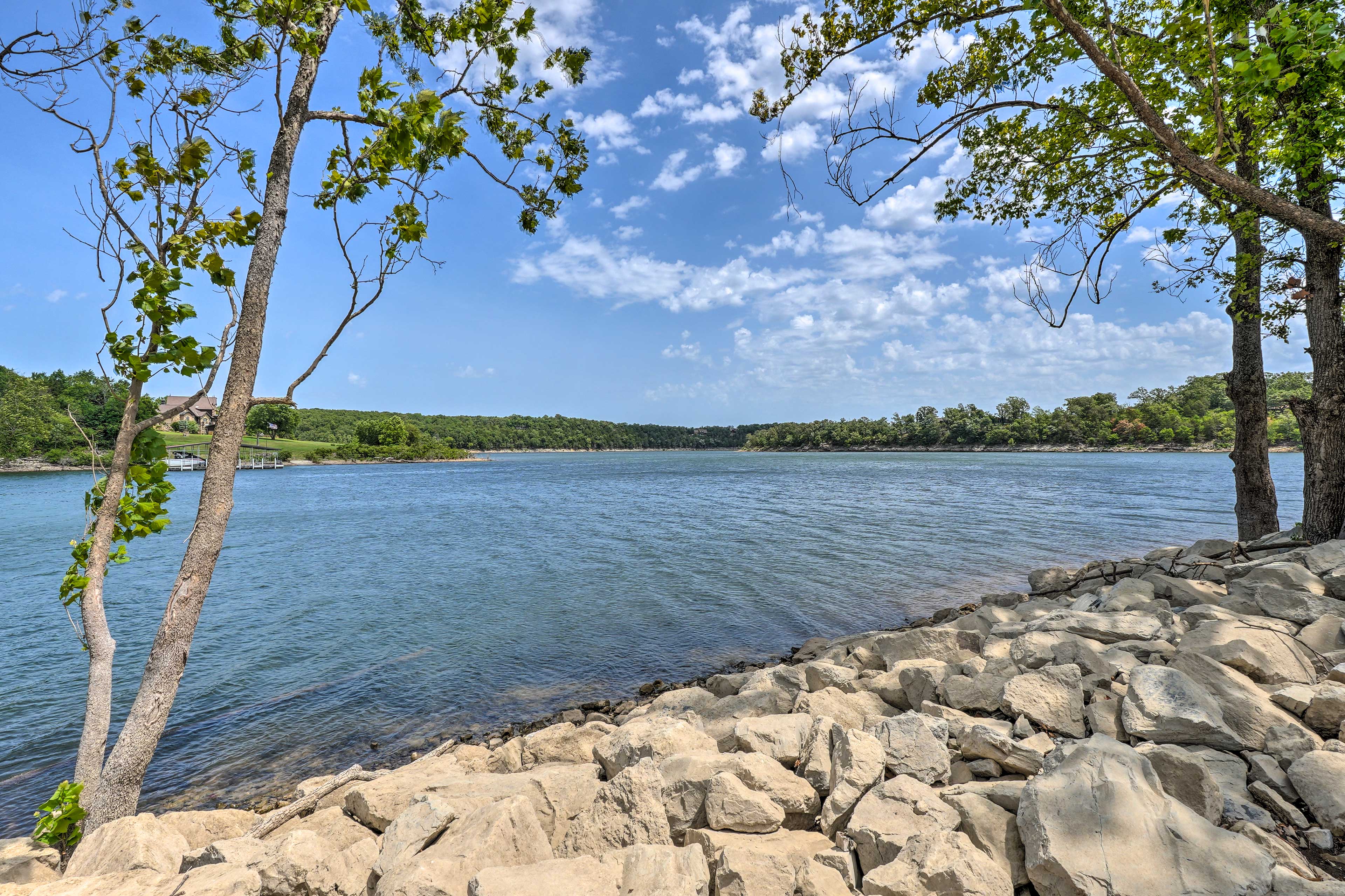 Table Rock Lake | 0.5 Mi to Public Boat Launch