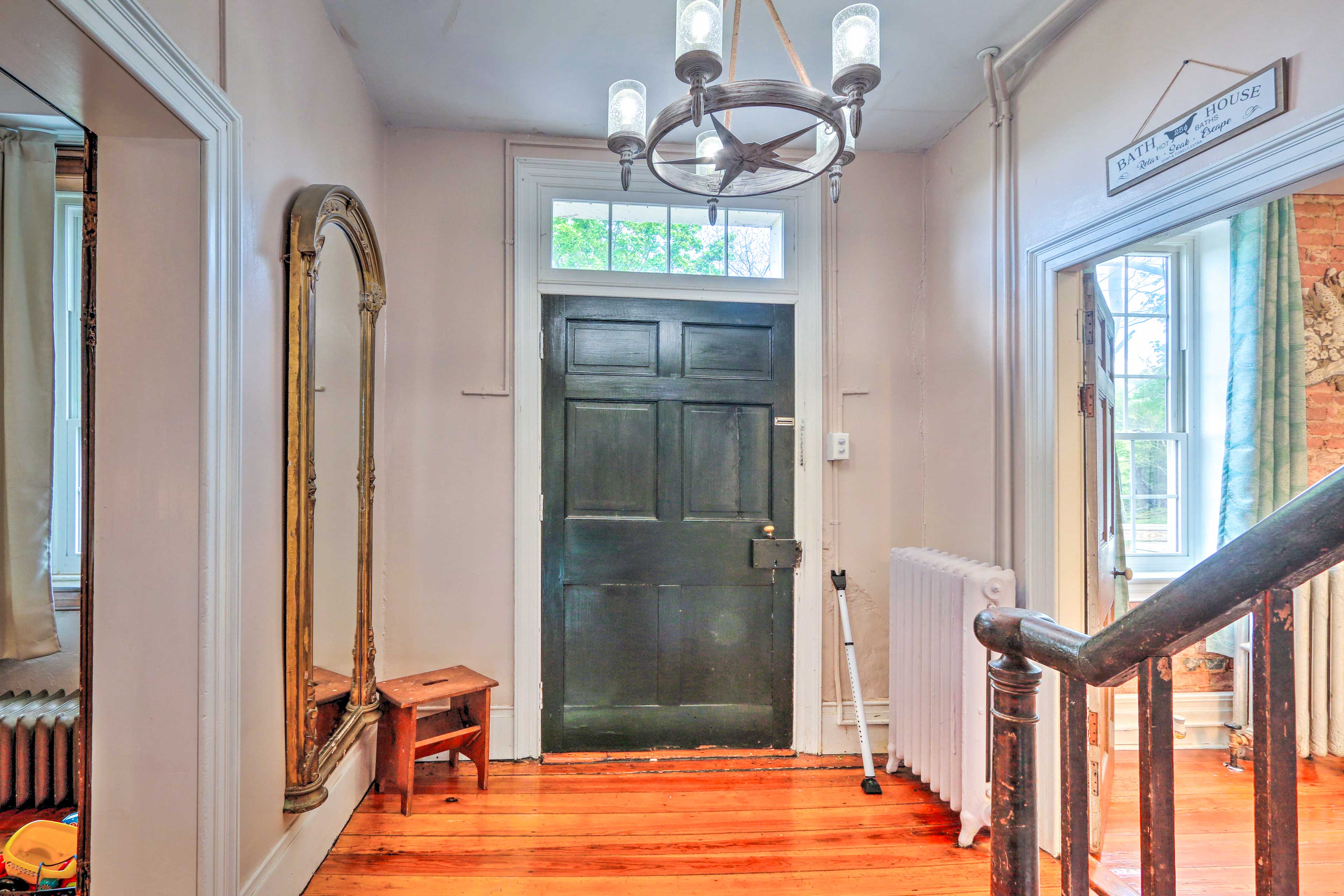 Foyer | Home Entrance