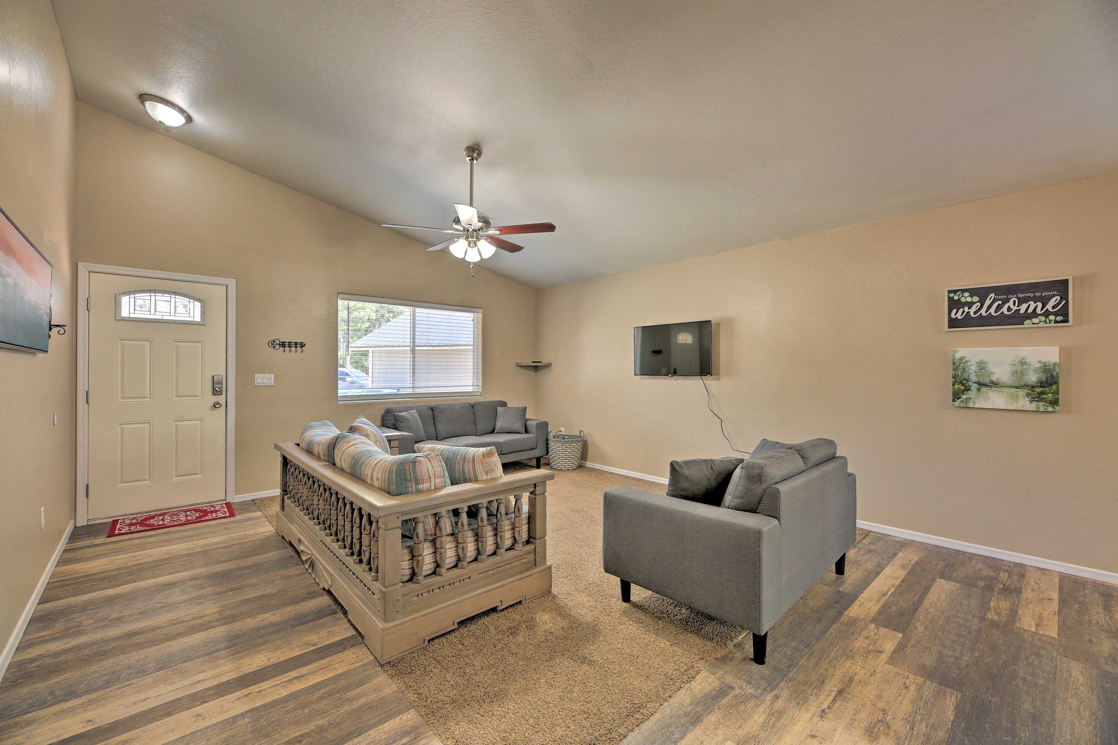 Living Room | Keyless Entry