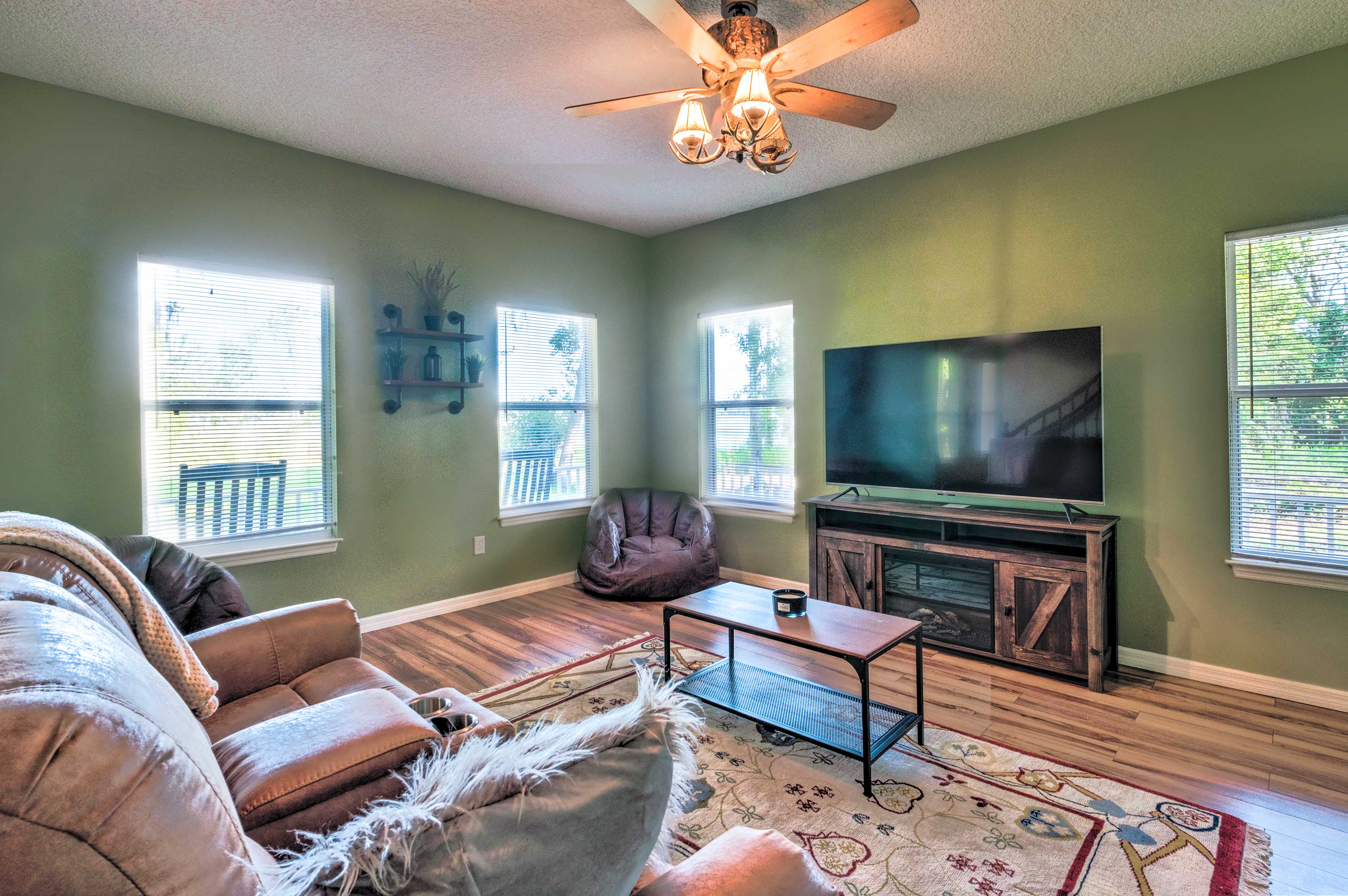 Living Room | Central Air Conditioning & Heating