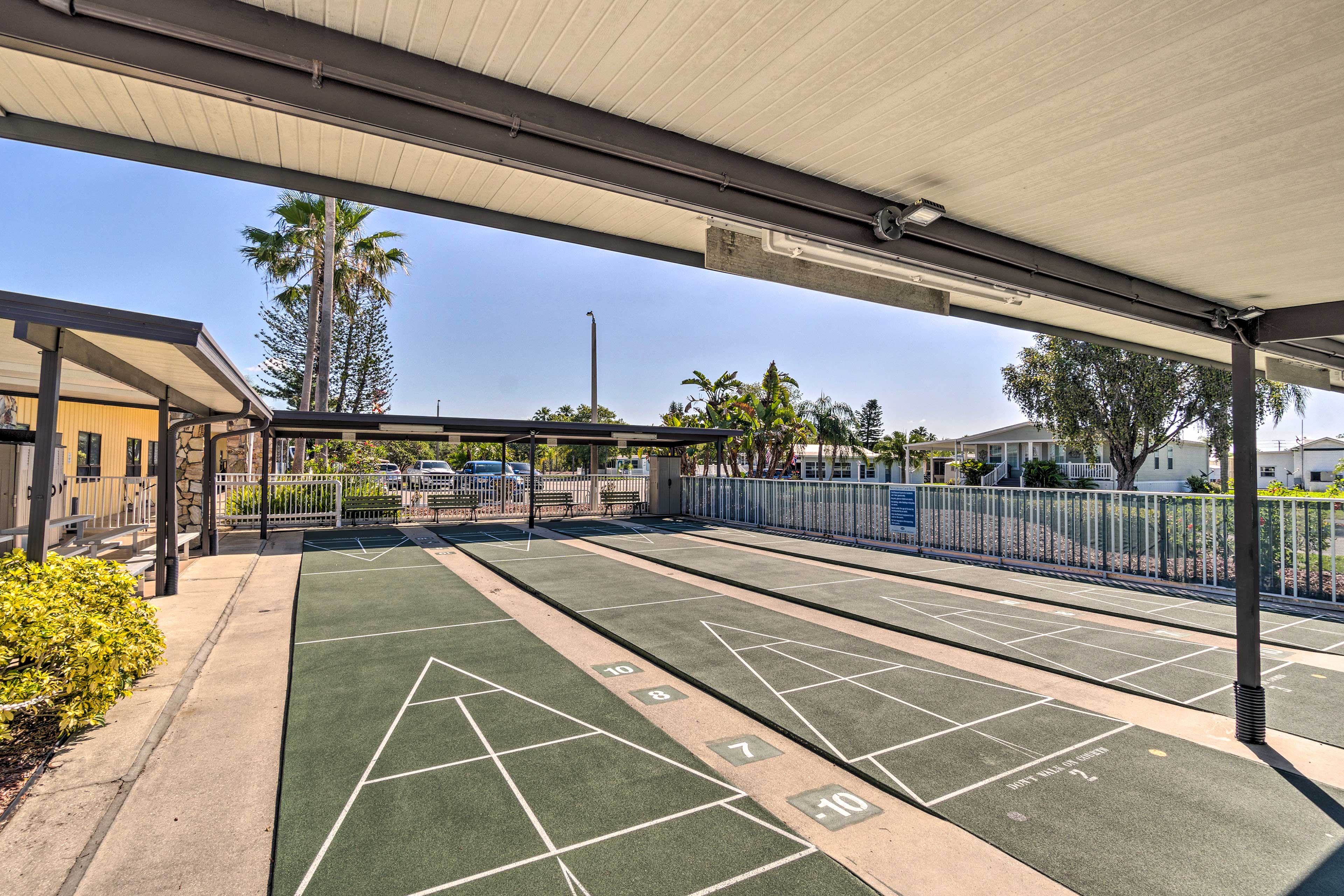 Community Shuffleboard Courts