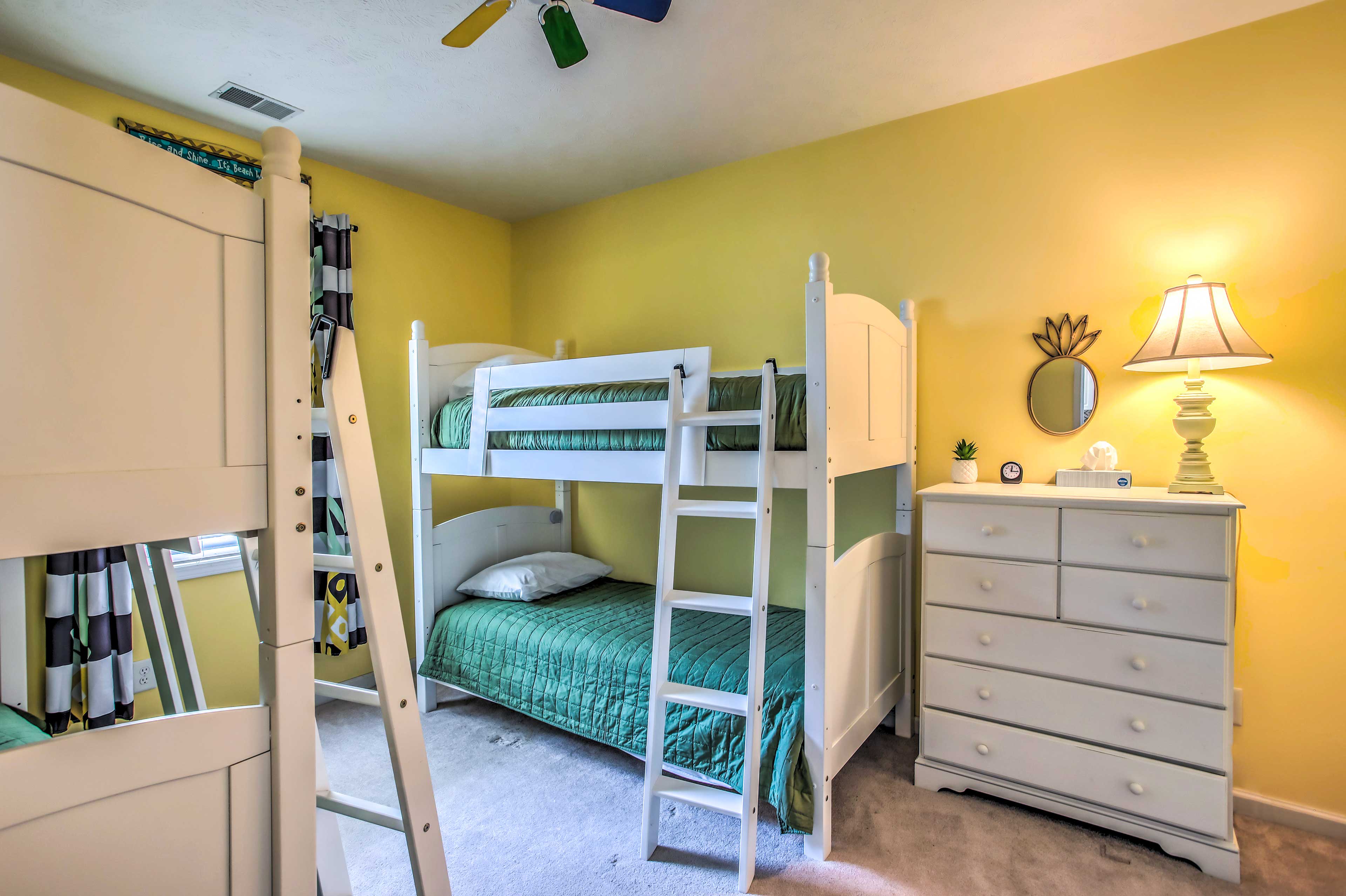 Bedroom 2 | 2 Twin Bunk Beds | En-Suite Bathroom