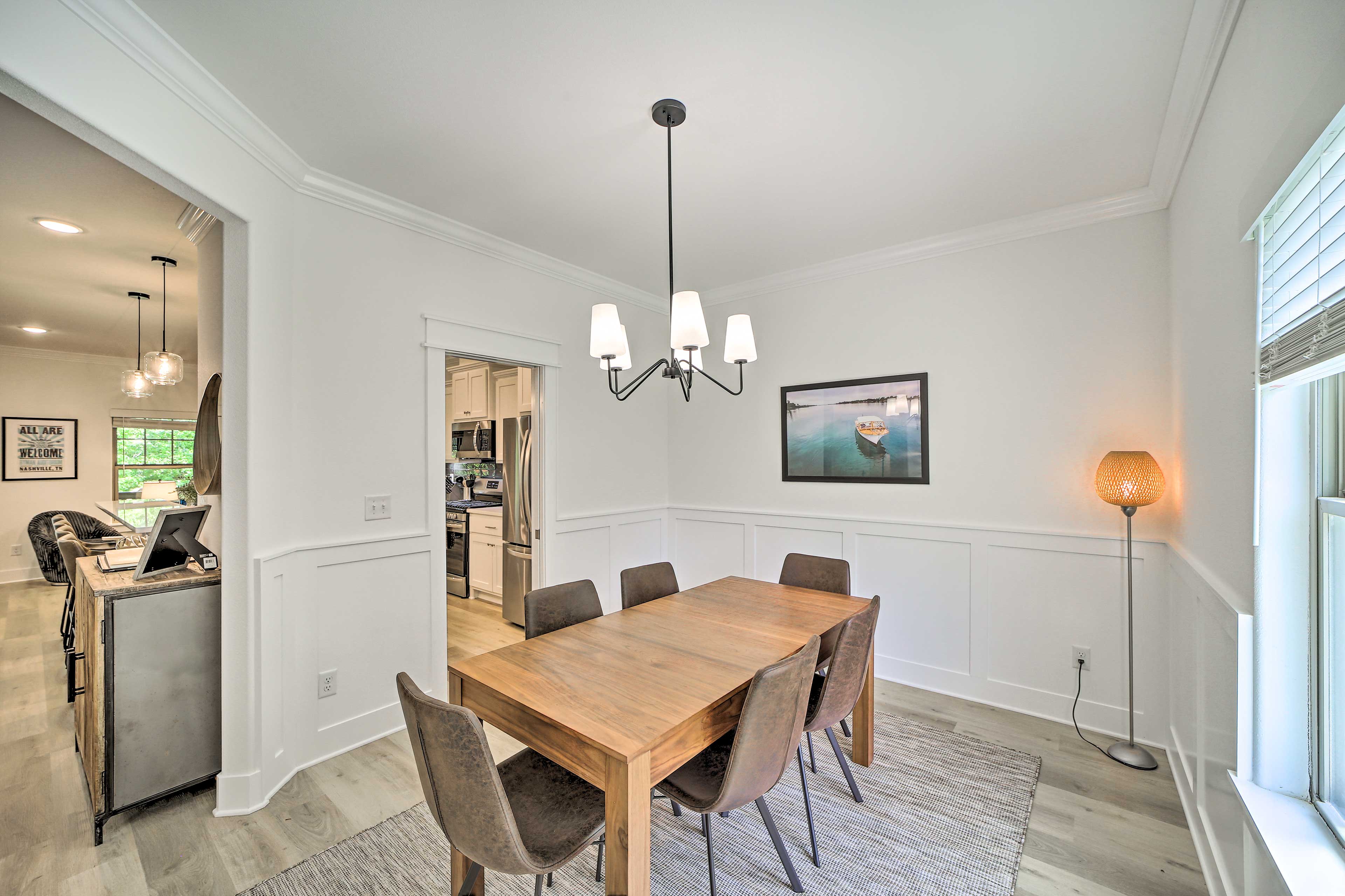 Dining Room | Dishware Provided | High Chair