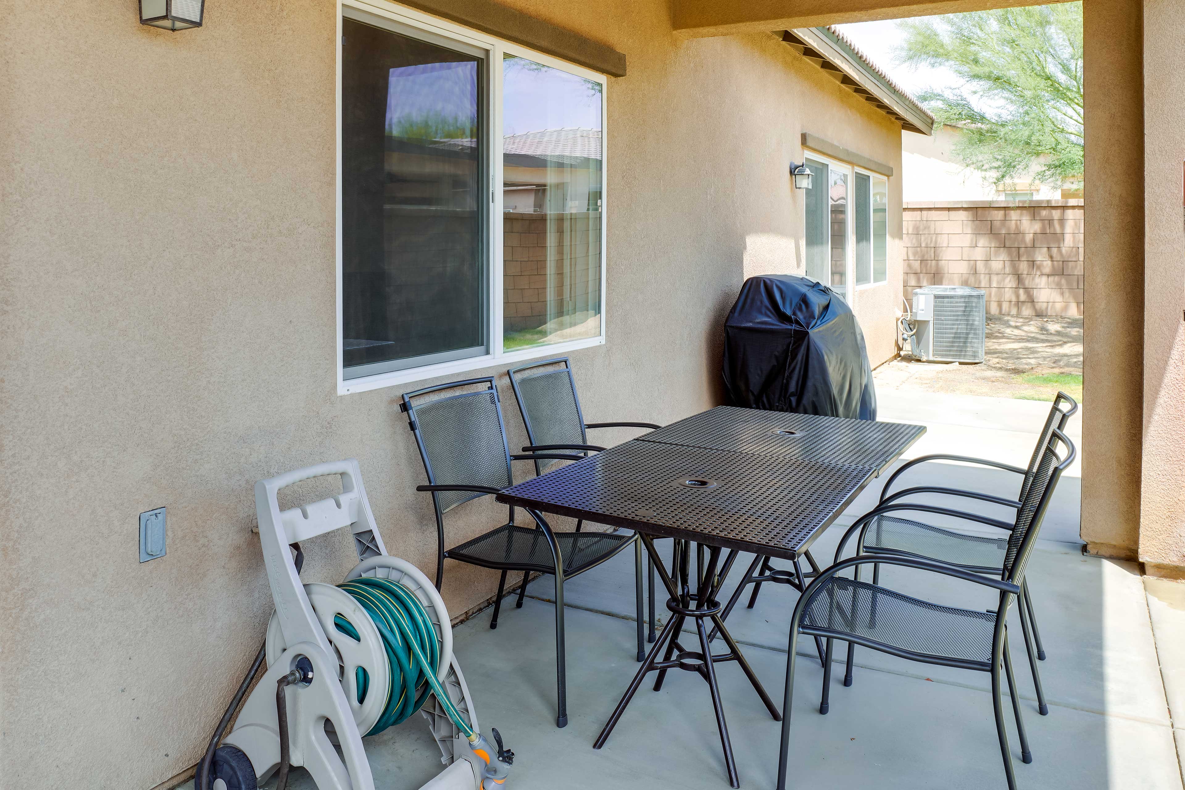 Patio | Partially Covered | Outdoor Dining Table