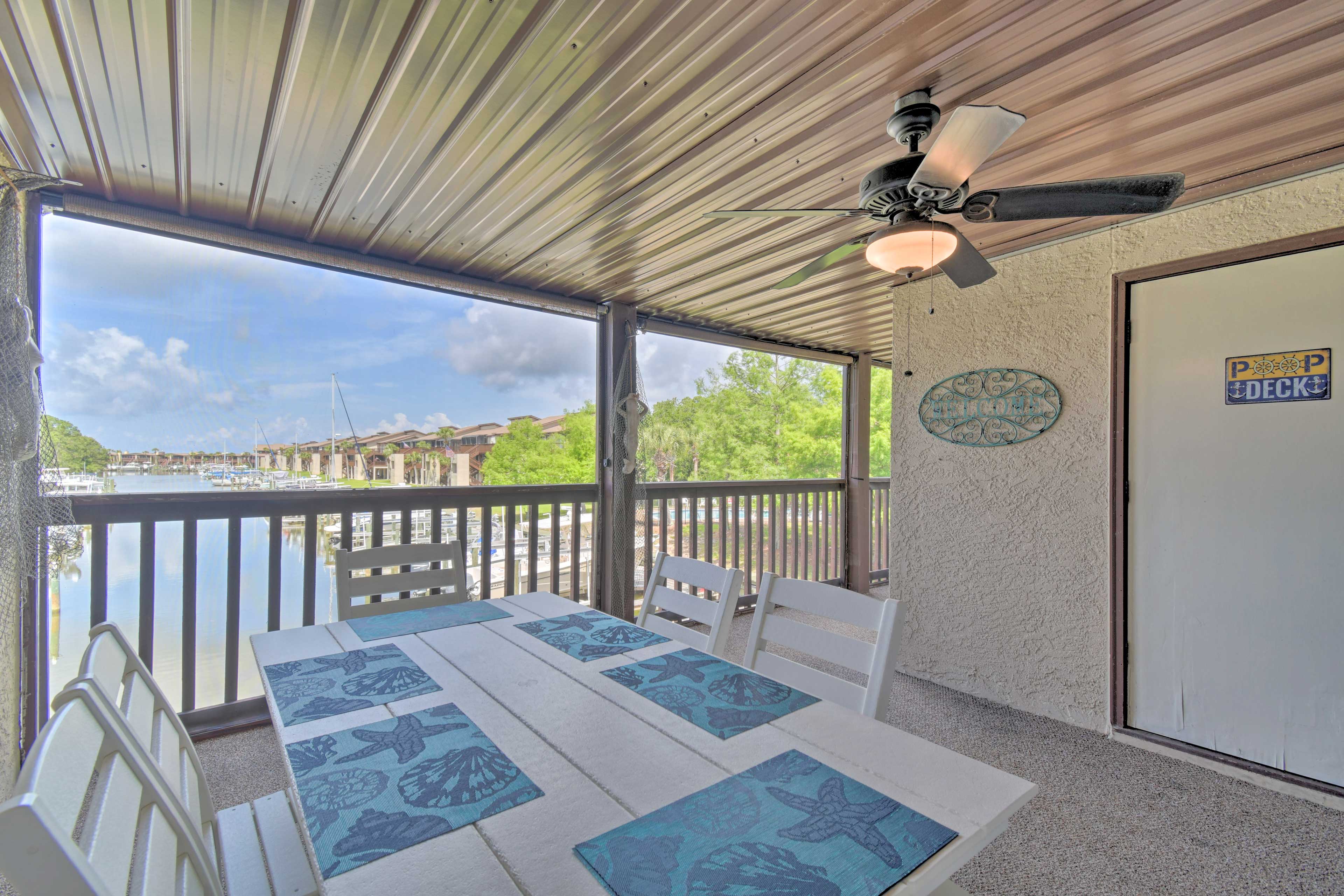 Screened-In Porch | Sunset Views