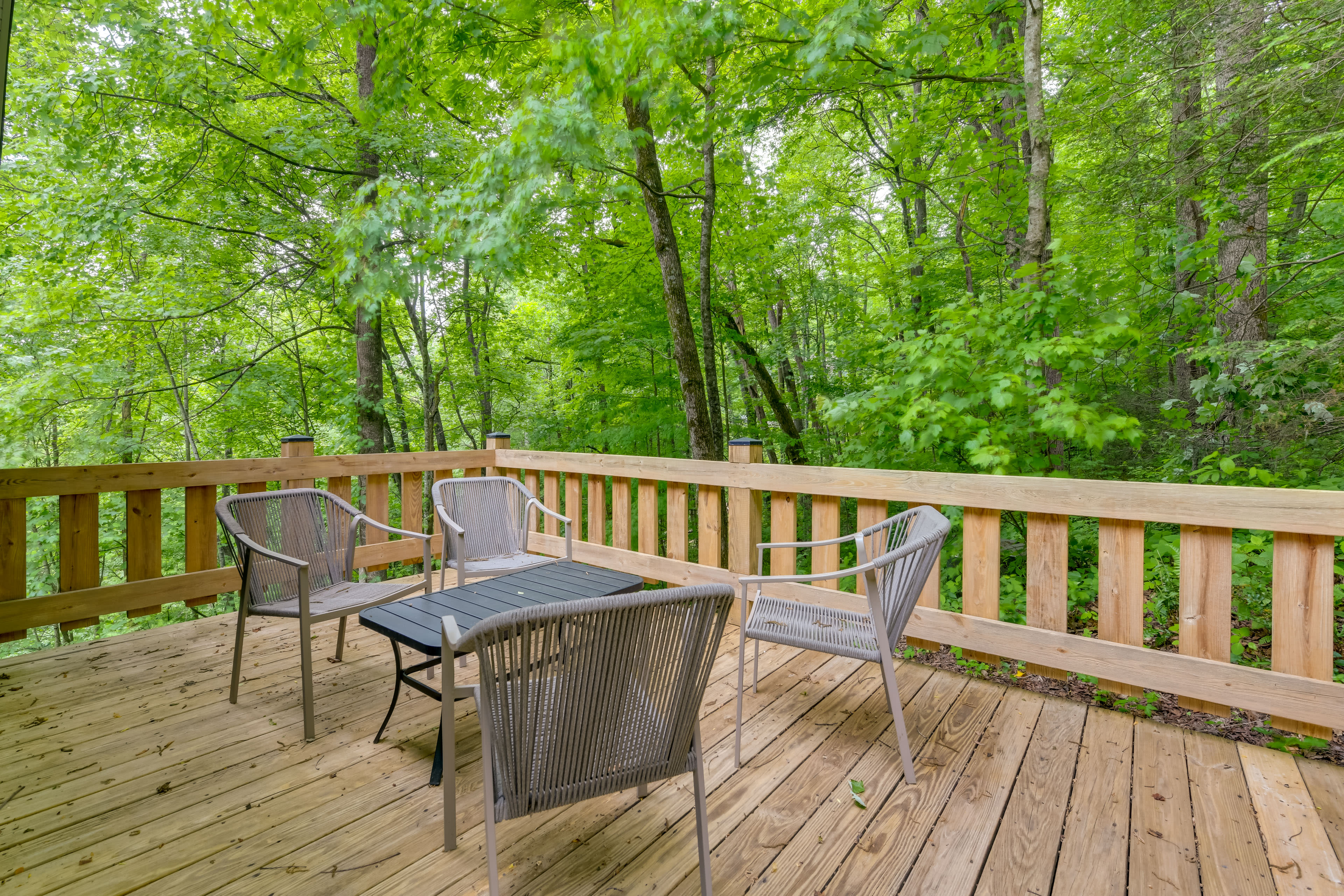 Deck Dining Area