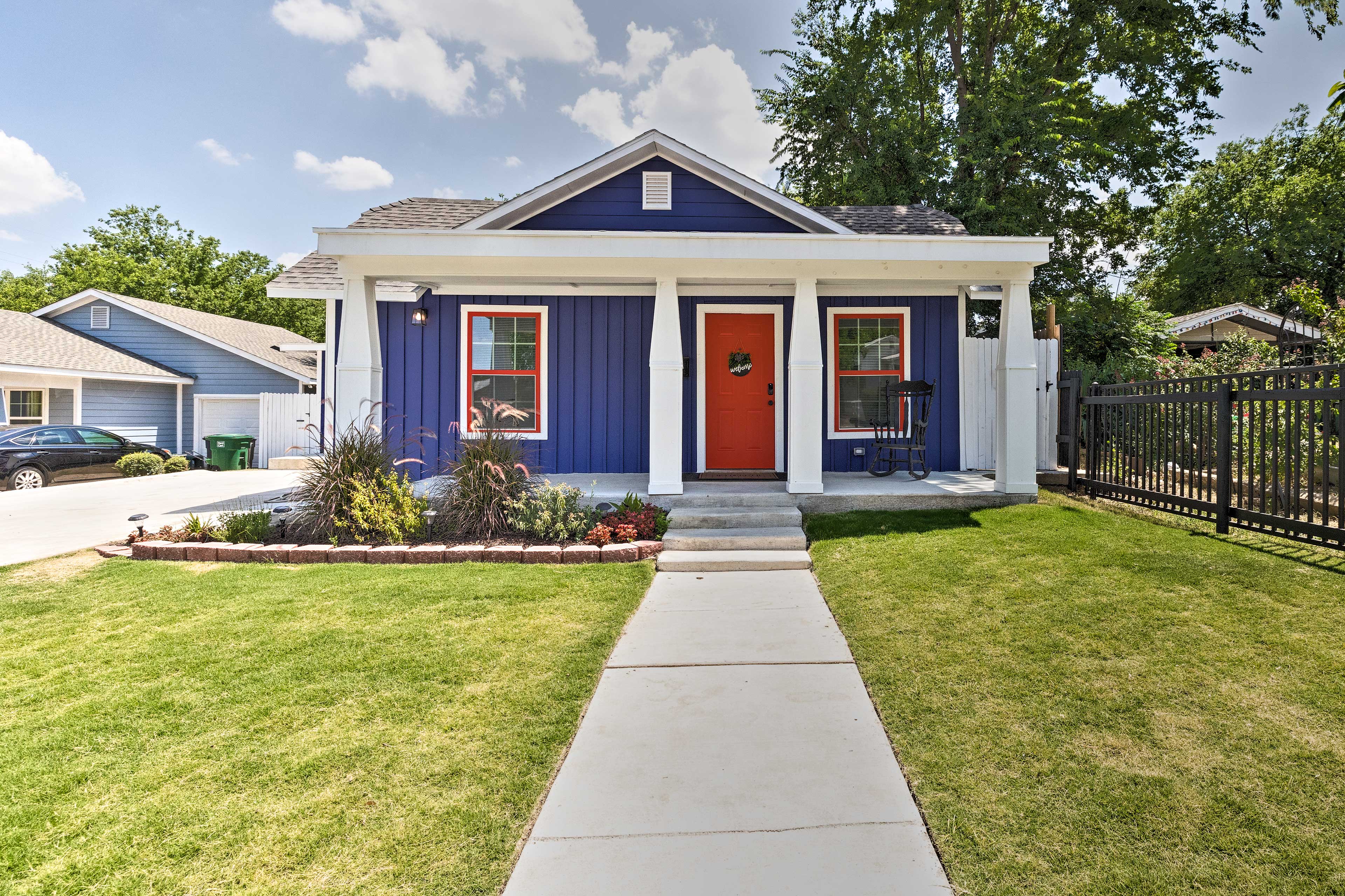 Front Exterior | Single-Story Home