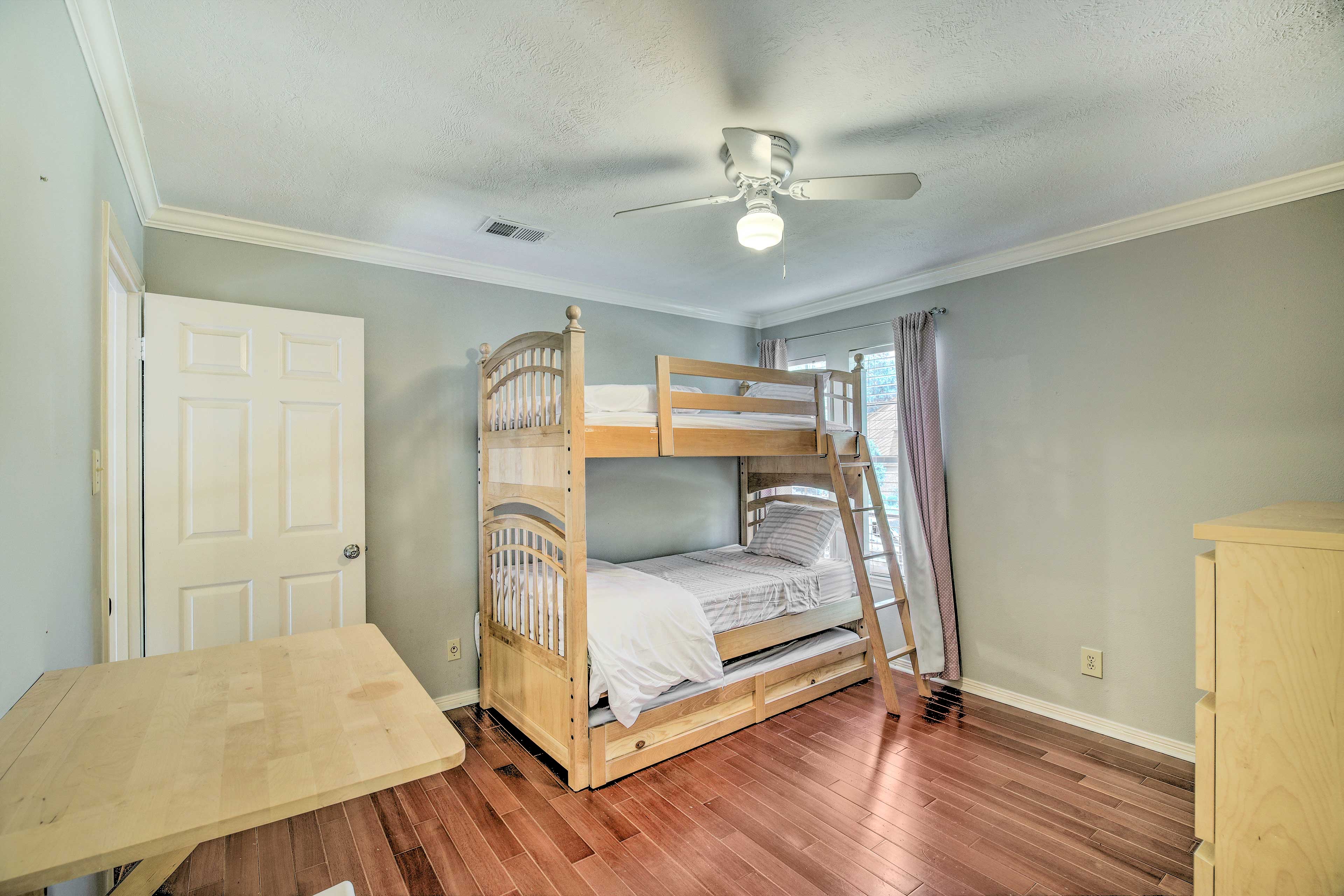 Bedroom 3 | Twin Bunk Bed w/ Twin Trundle | En-Suite Bathroom