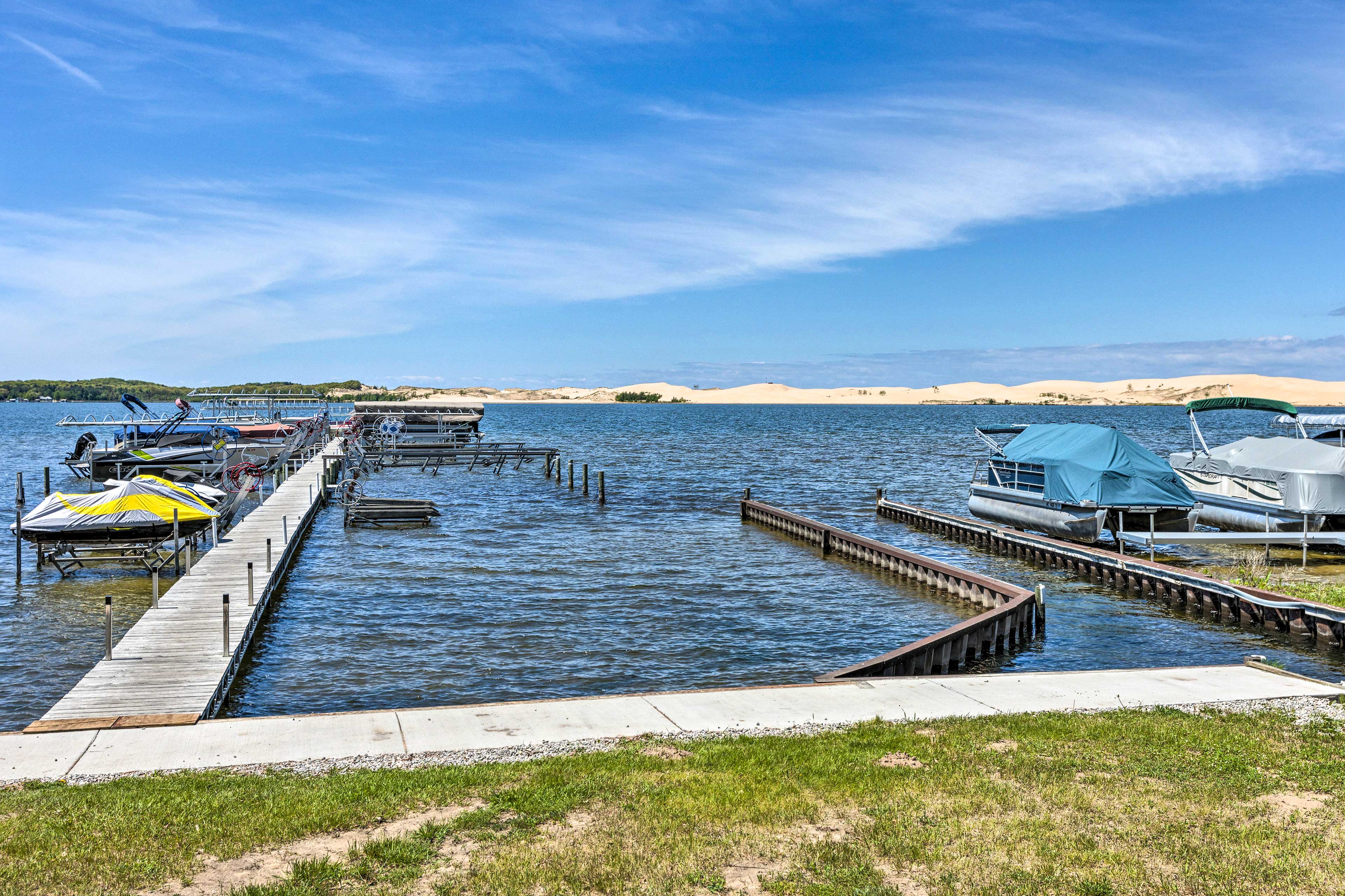 Steps to Silver Lake | Private Boat Dock