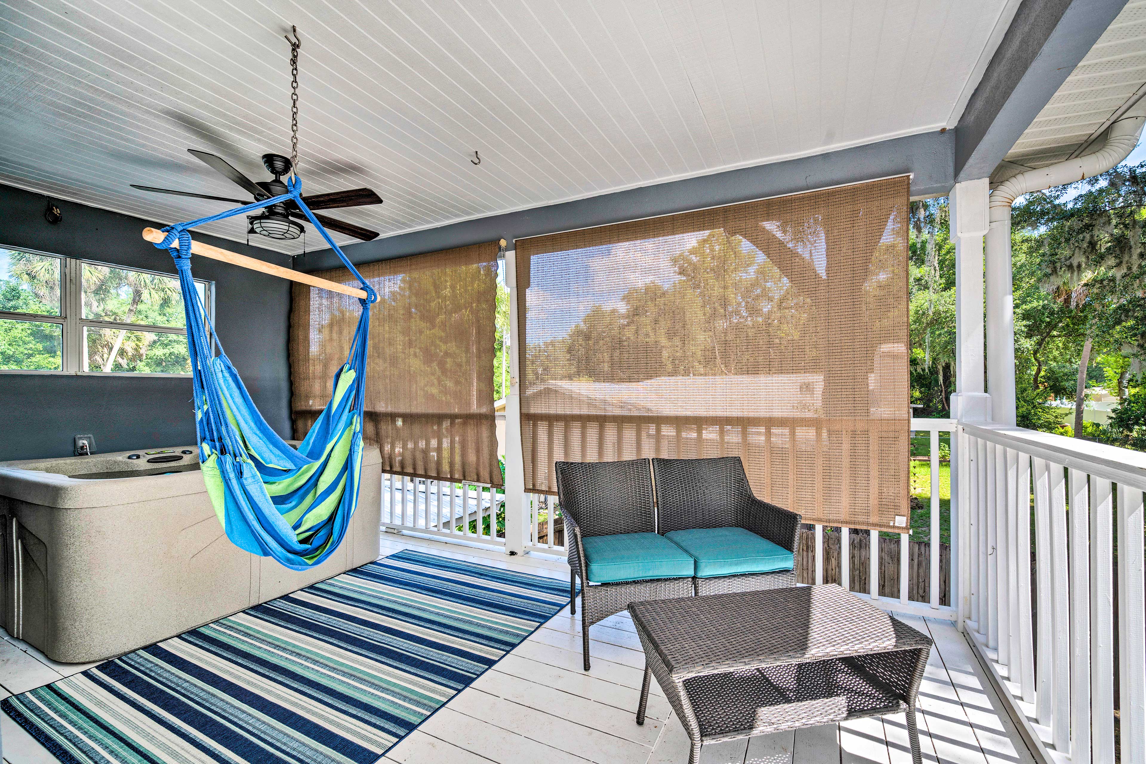 Covered Deck | Private Hot Tub