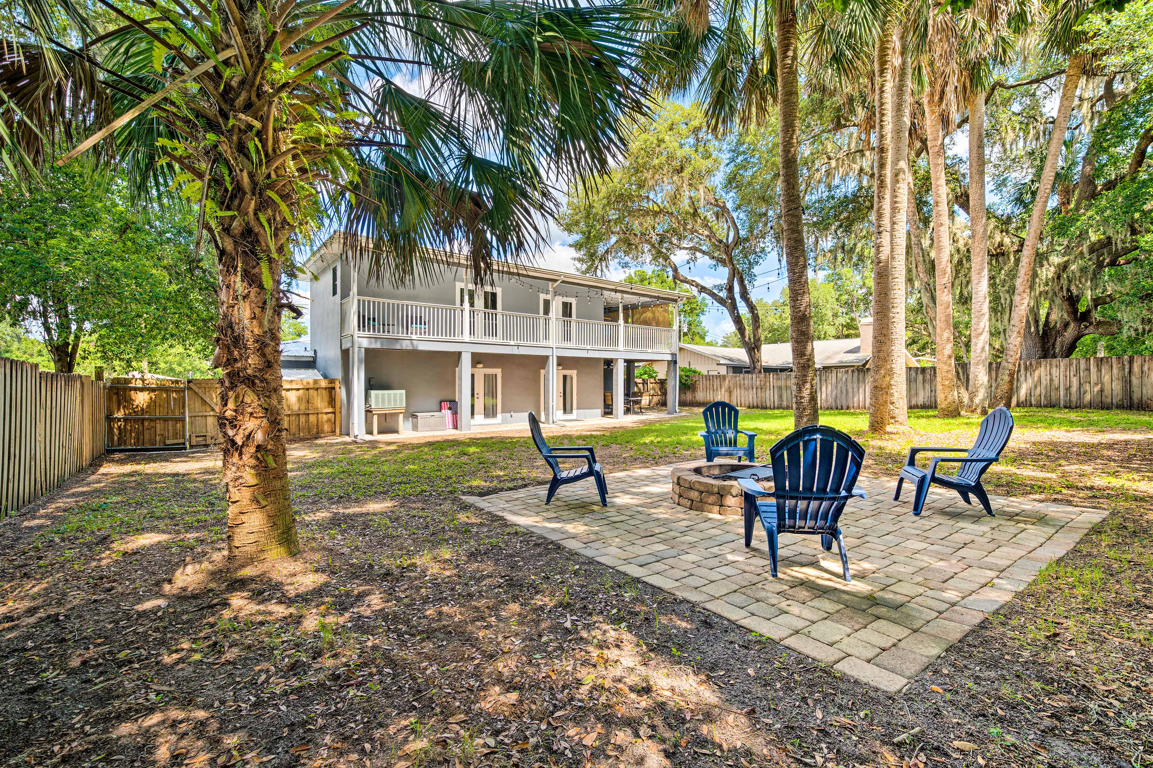 Crystal River Getaway w/ Hot Tub & Game Room!