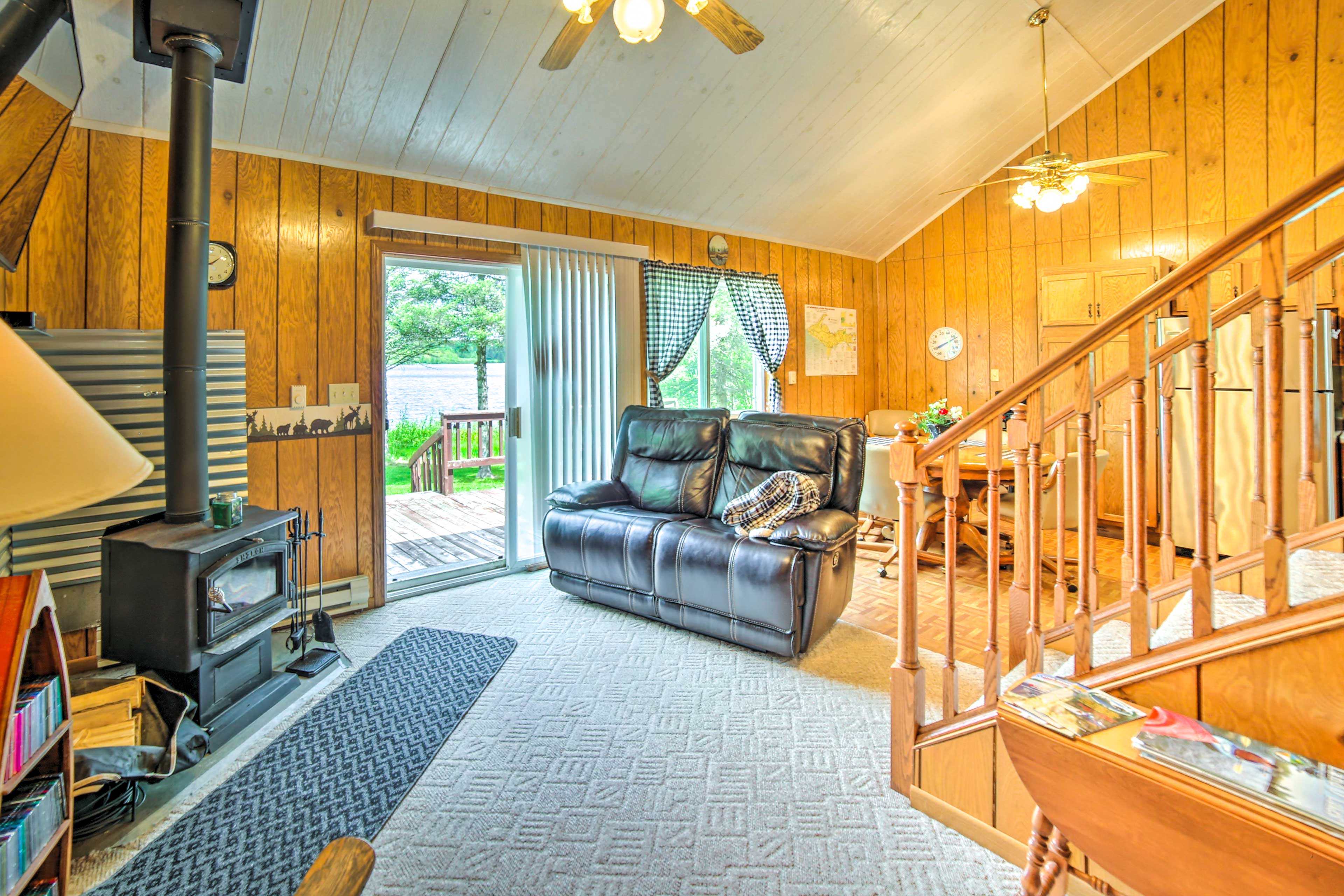 Living Room | Wood-Burning Stove (Wood Not Provided)