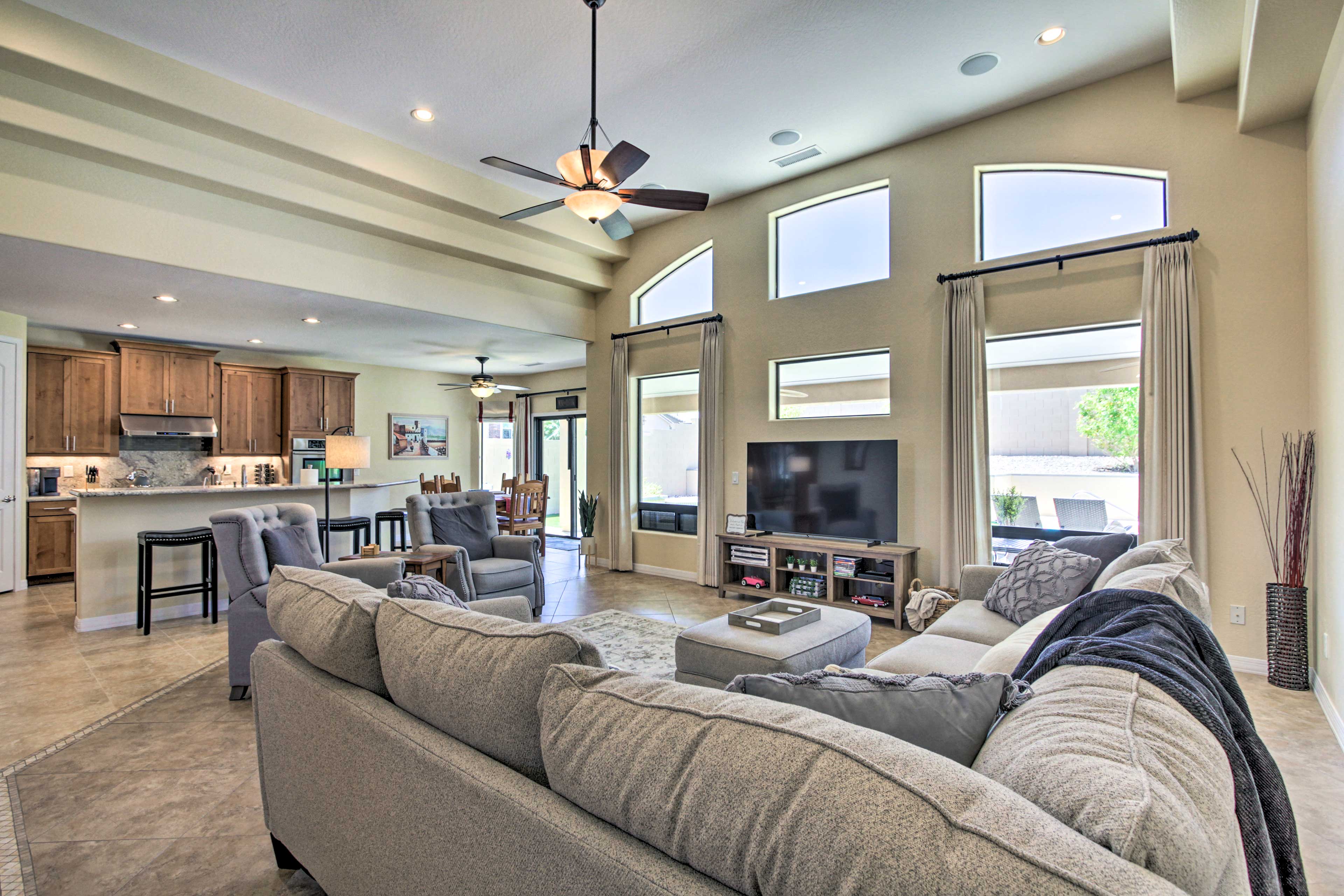 Living Room | Open Floor Plan