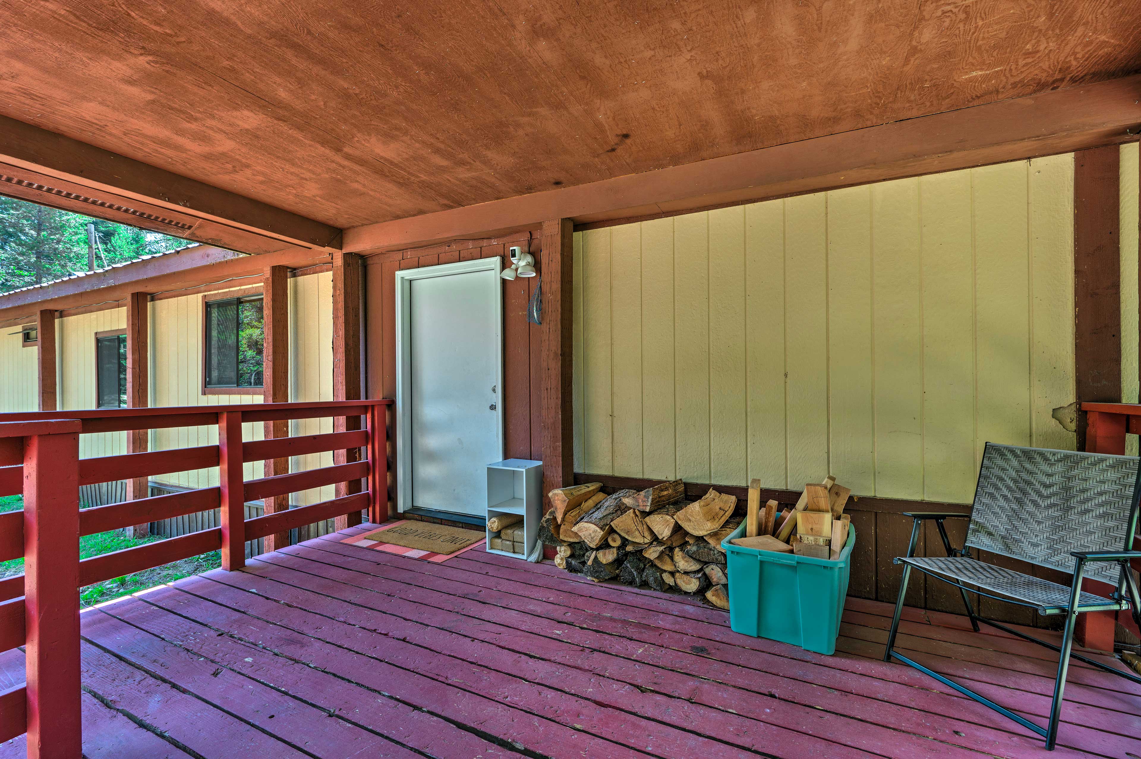 Front Porch | Gas Grill | Firewood Provided