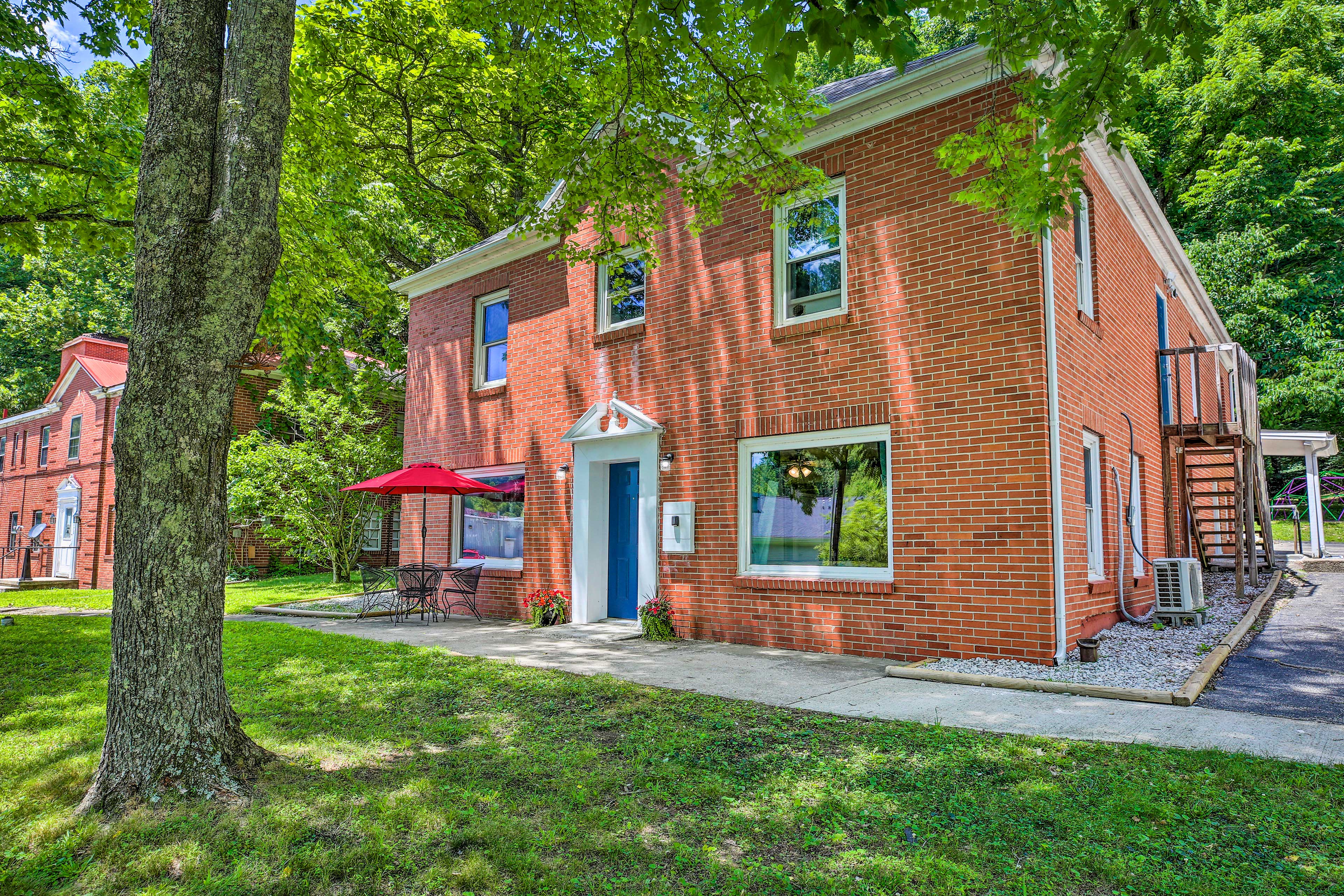 Exterior | Shared Patio